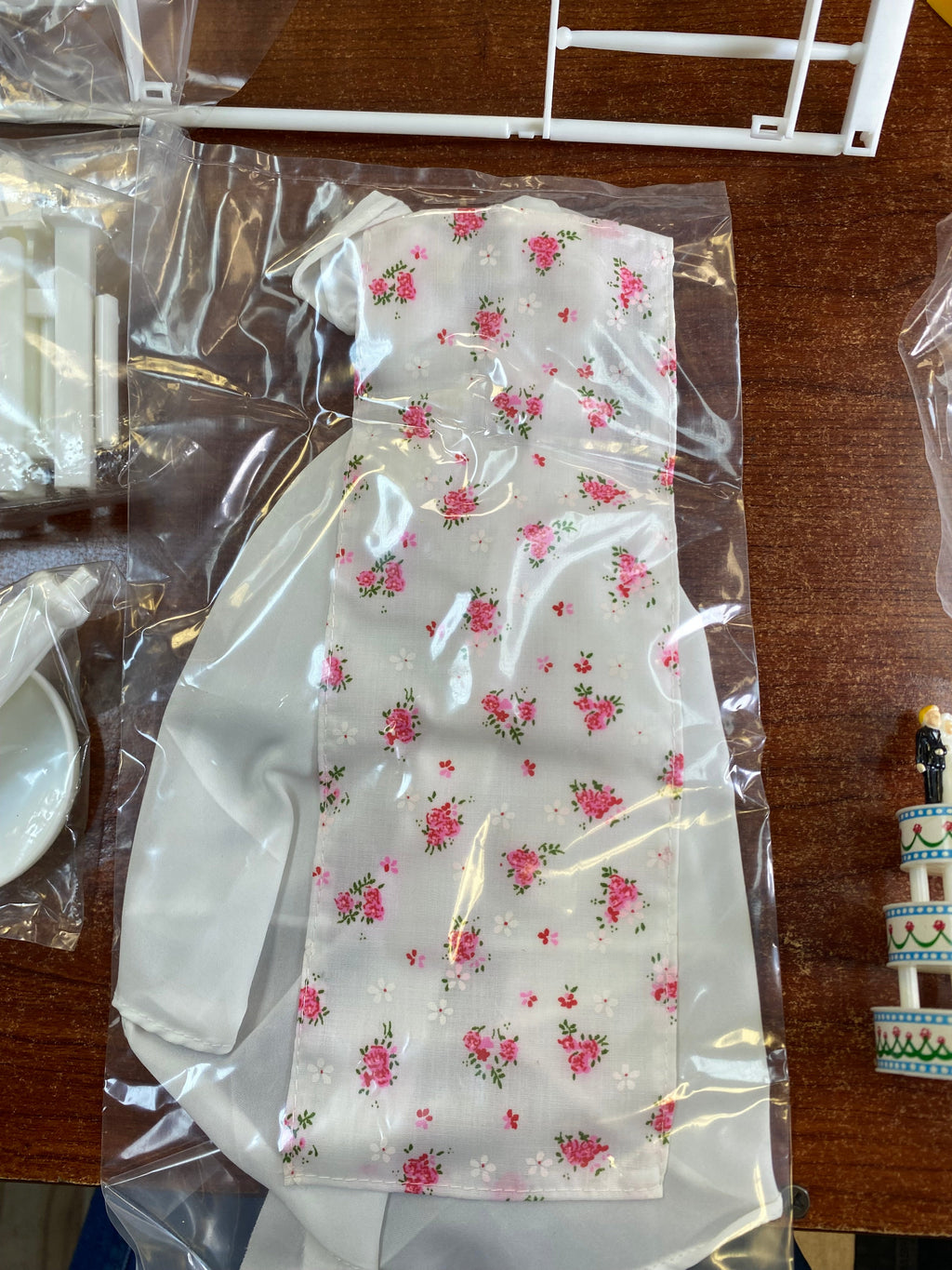 Wedding Day PlaySet (Sears, Fashion Dolls) **OPEN BOX NEW** product image 11, provided for visual reference and product