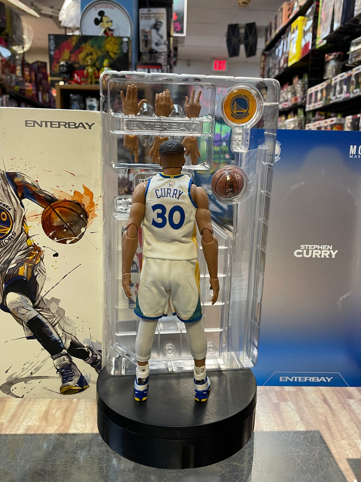Stephen Curry Golden State Warriors 1/9 Scale (NBA Motion Masterpiece, Enterbay) **COMPLETE** product image 4, provided for