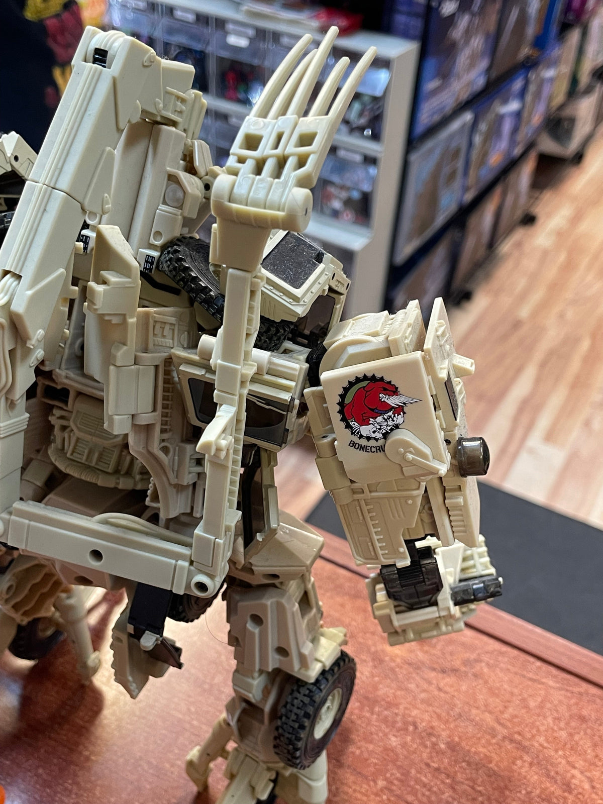 Bonecrusher MPM-14 (Transformers Masterpiece, Takara Tomy) INCOMPLETE product image 14, provided for visual reference and