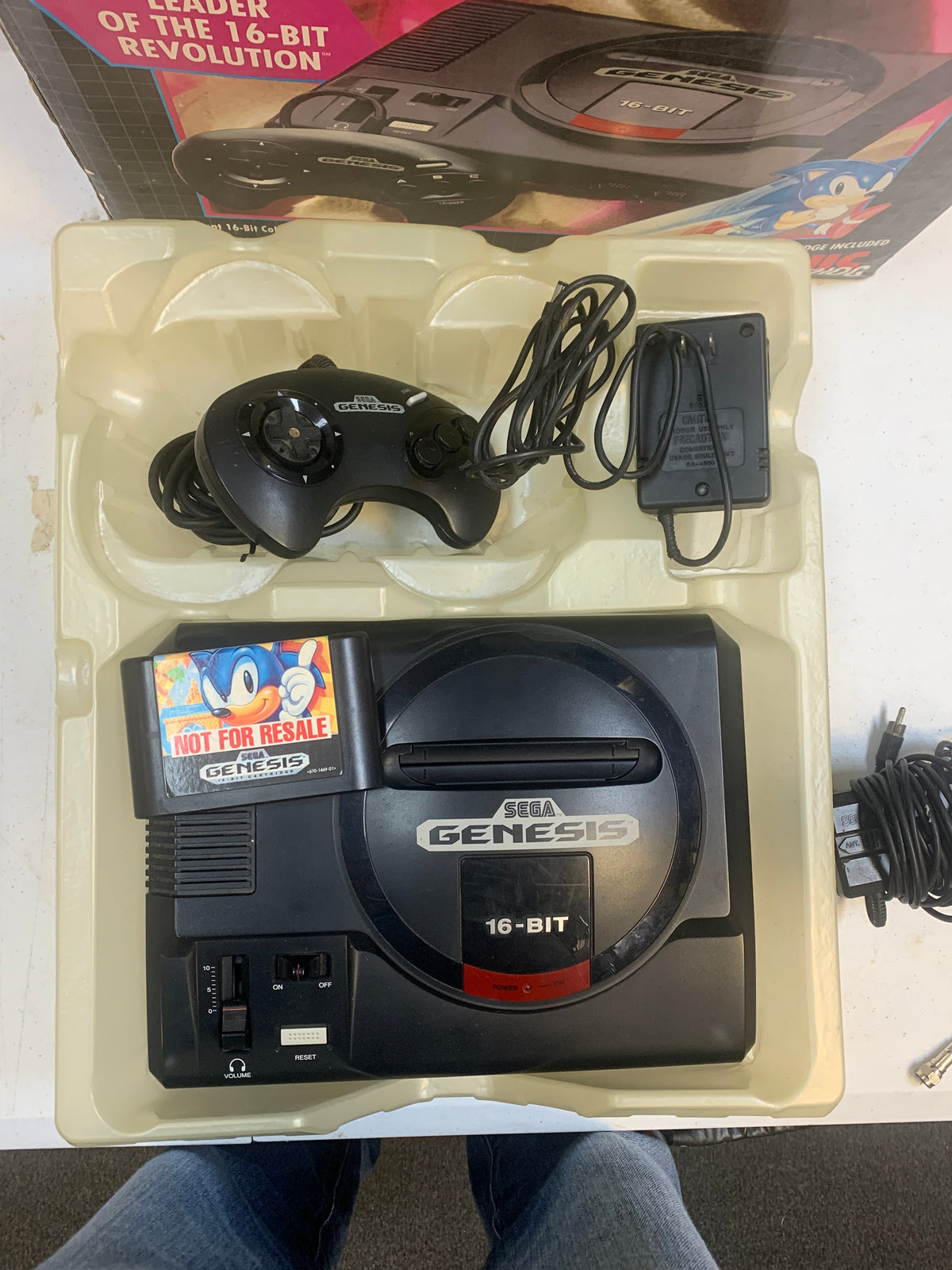Sega Genesis Boxed (SEGA Genesis, Video Games) **COMPLETE* product image 2, provided for visual reference and product detail
