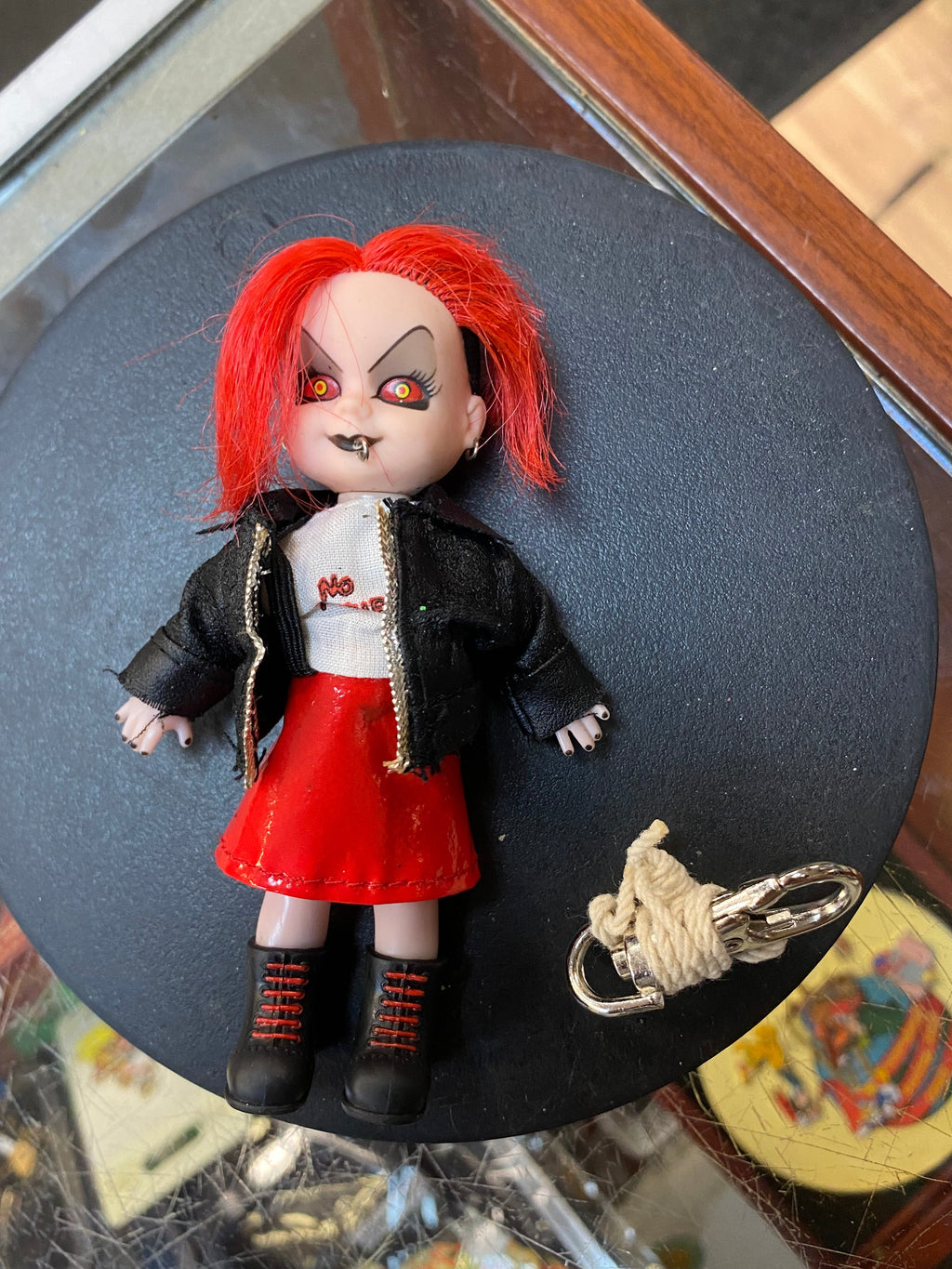 Sheena Mini Series (Vintage Living Dead Dolls LDD, Mezco) COMPLETE product image 6, provided for visual reference and
