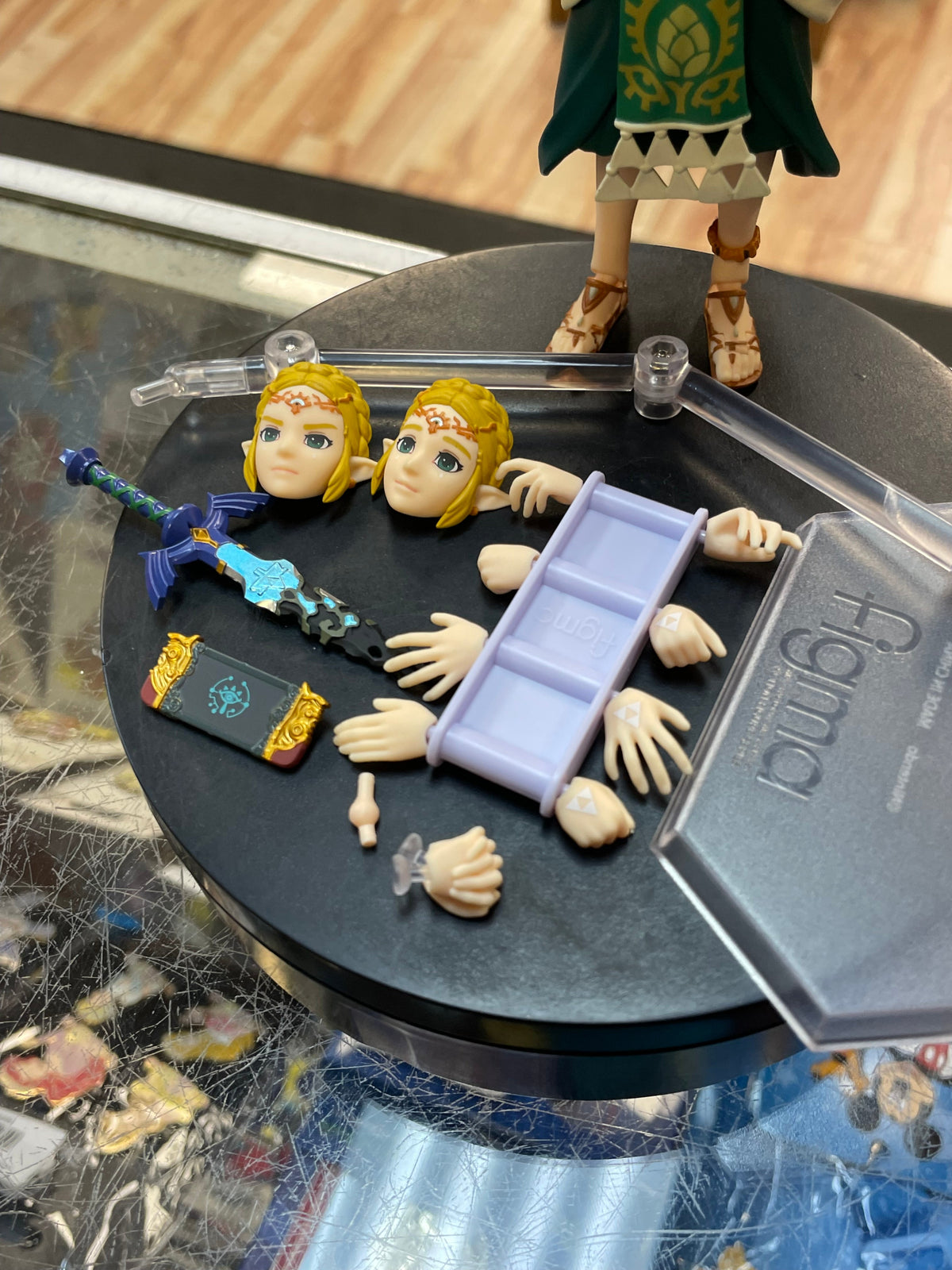 Zelda Tears Of The Kingdom Ver. #637 (The Legend Of Zelda, Figma Goodsmile Company) COMPLETE product image 6, provided for