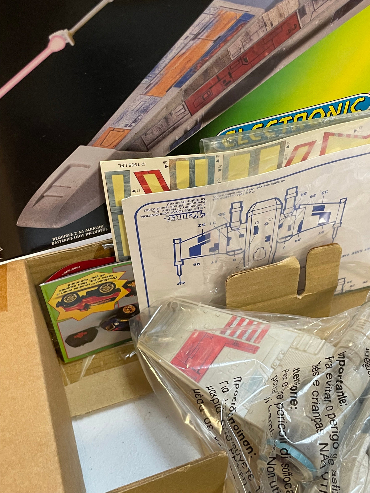 Electronic X- Wing Fighter (Vintage Star Wars POTF, Kenner) OPEN BOX product image 14, provided for visual reference and
