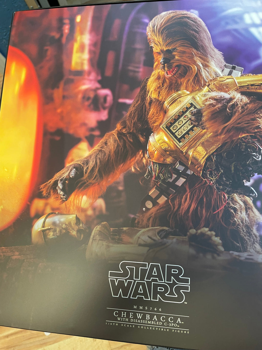 Chewbacca with Disassembled C-3PO MMS766 (Star Wars Hot Toys) COMPLETE product image 45, provided for visual reference and