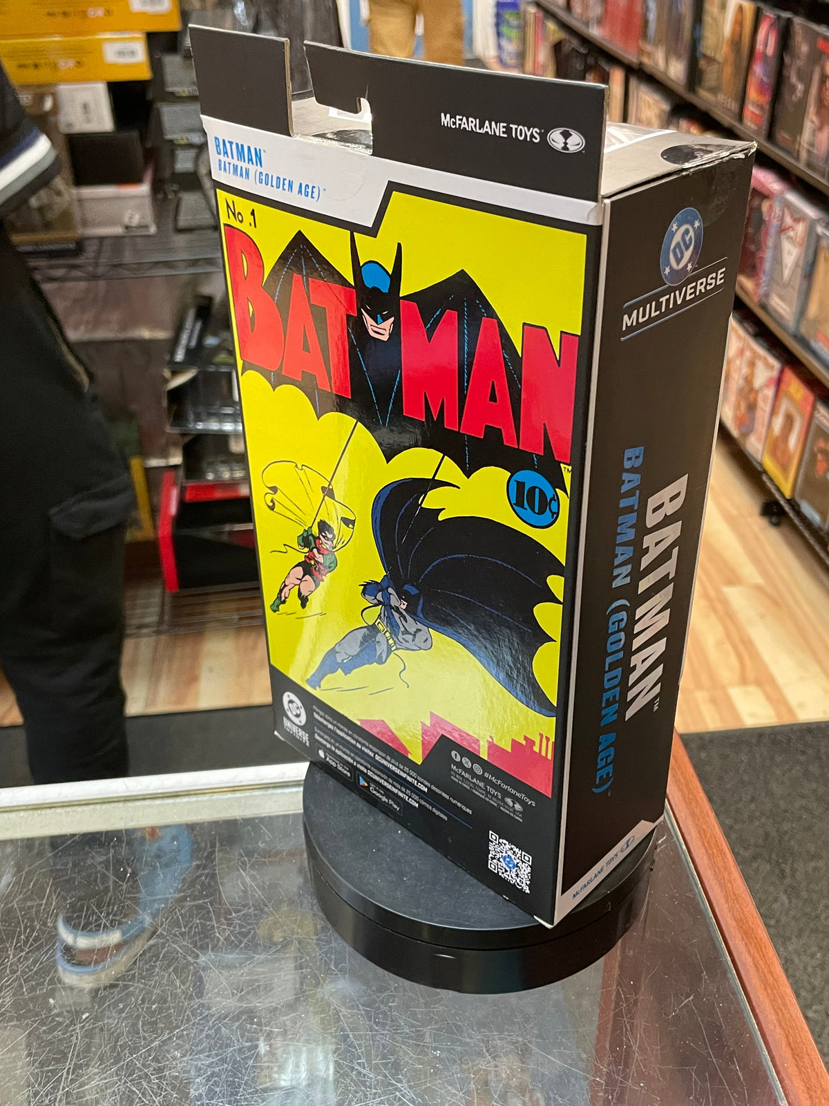Batman Golden Age (DC Multiverse, McFarlane Toys) COMPLETE product image 9, provided for visual reference and product detail
