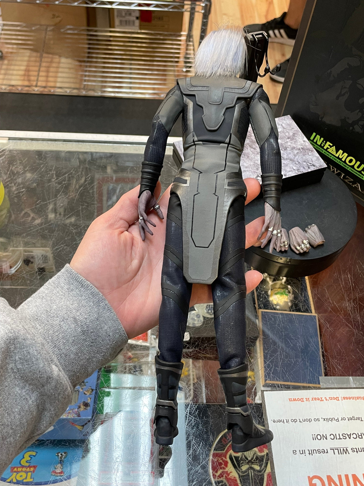 Space Wizard (Ebony Maw) IF-001 (Infamous 1/6th Scale, Avengers Endgame) OPEN BOX product image 6, provided for visual