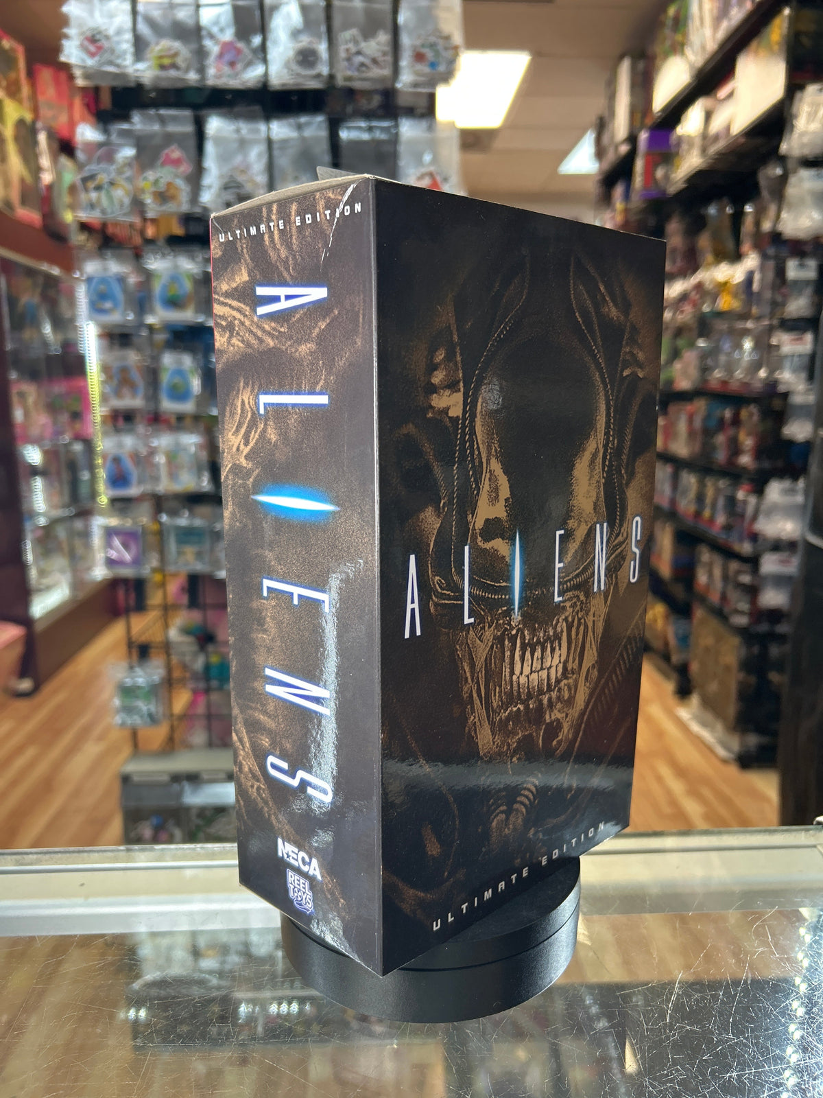 Alien’s Ultimate Edition (Neca, Aliens) **SEALED** product image 3, provided for visual reference and product detail review