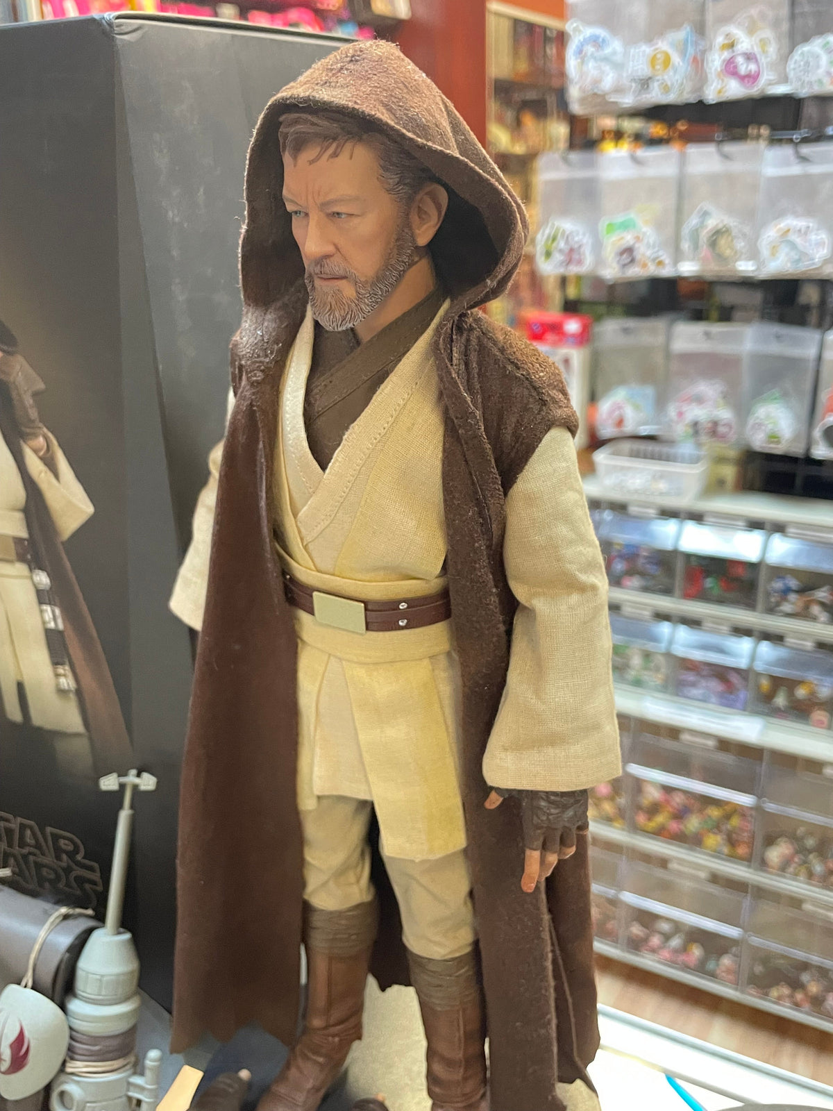 Obi Wan Kenobi Mythos 1/6 Scale (Star Wars, Sideshow) COMPLETE product image 9, provided for visual reference and product