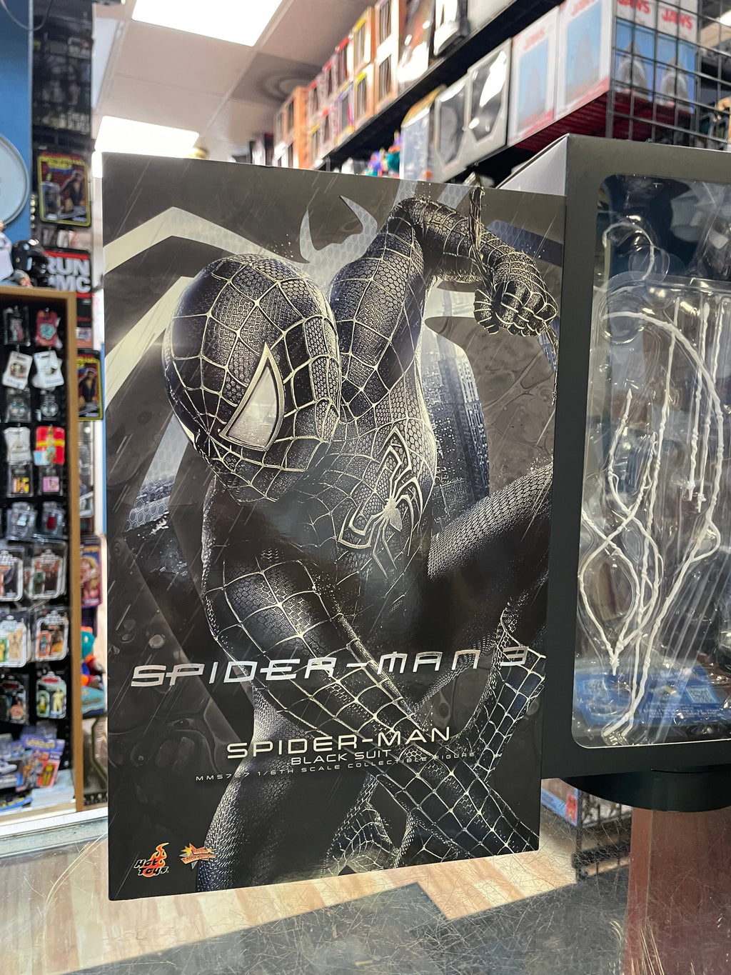 Spider-Man Black Suit 1/6 Scale MMS727 (Marvel, Spider-Man 3, Hot Toys) SEALED product image 2, provided for visual