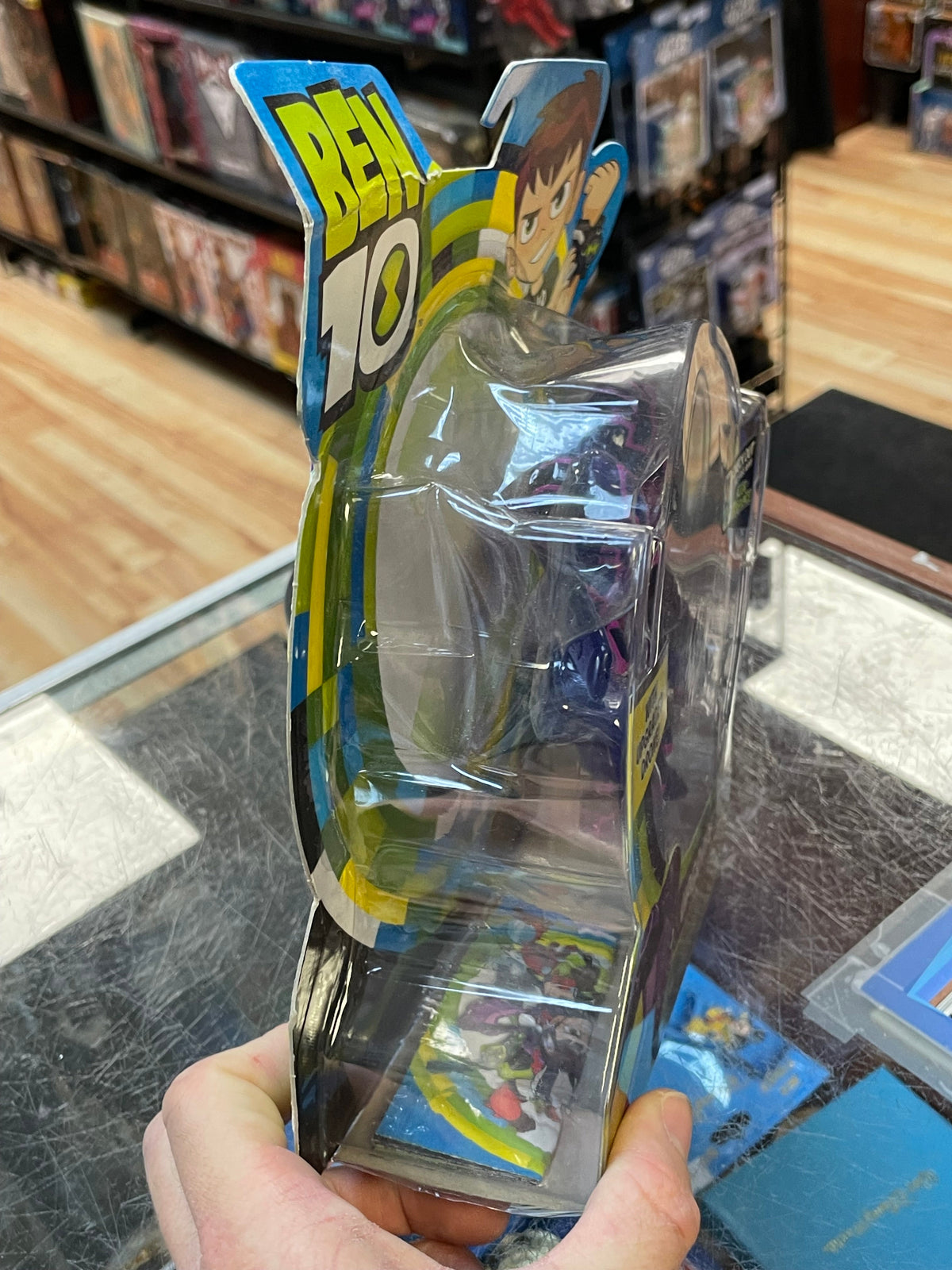 Upgrade (Ben 10, Playmates) *SEALED* product image 4, provided for visual reference and product detail review