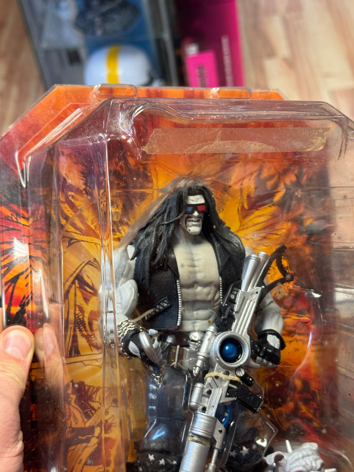 Lobo with Dog Deluxe (DC Classics Universe, Mattel) product image 11, provided for visual reference and product detail review