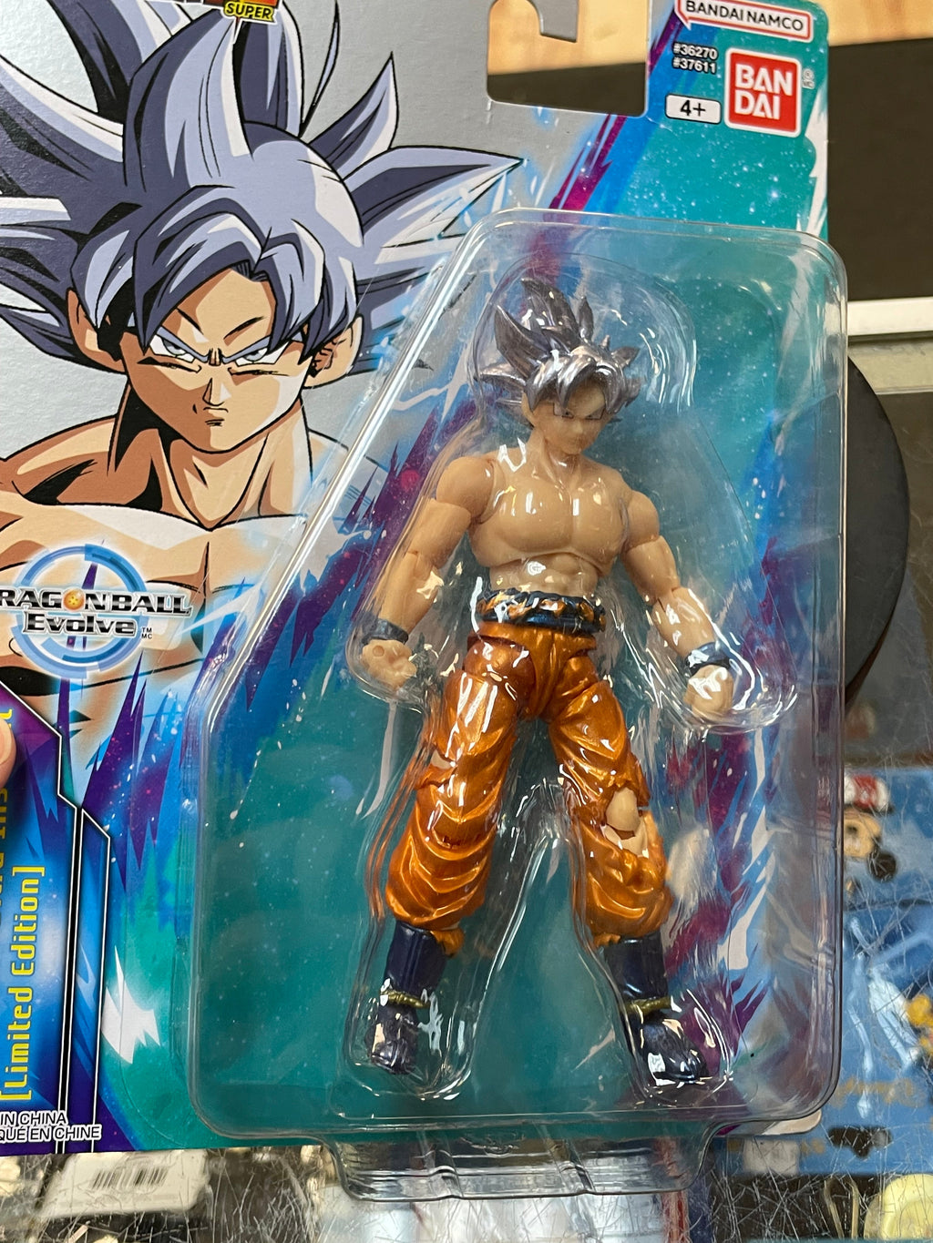 Son Goku Ultra Instinct *Limited Edition* (DragonBall Super Evolve, Bandai) SEALED product image 4, provided for visual