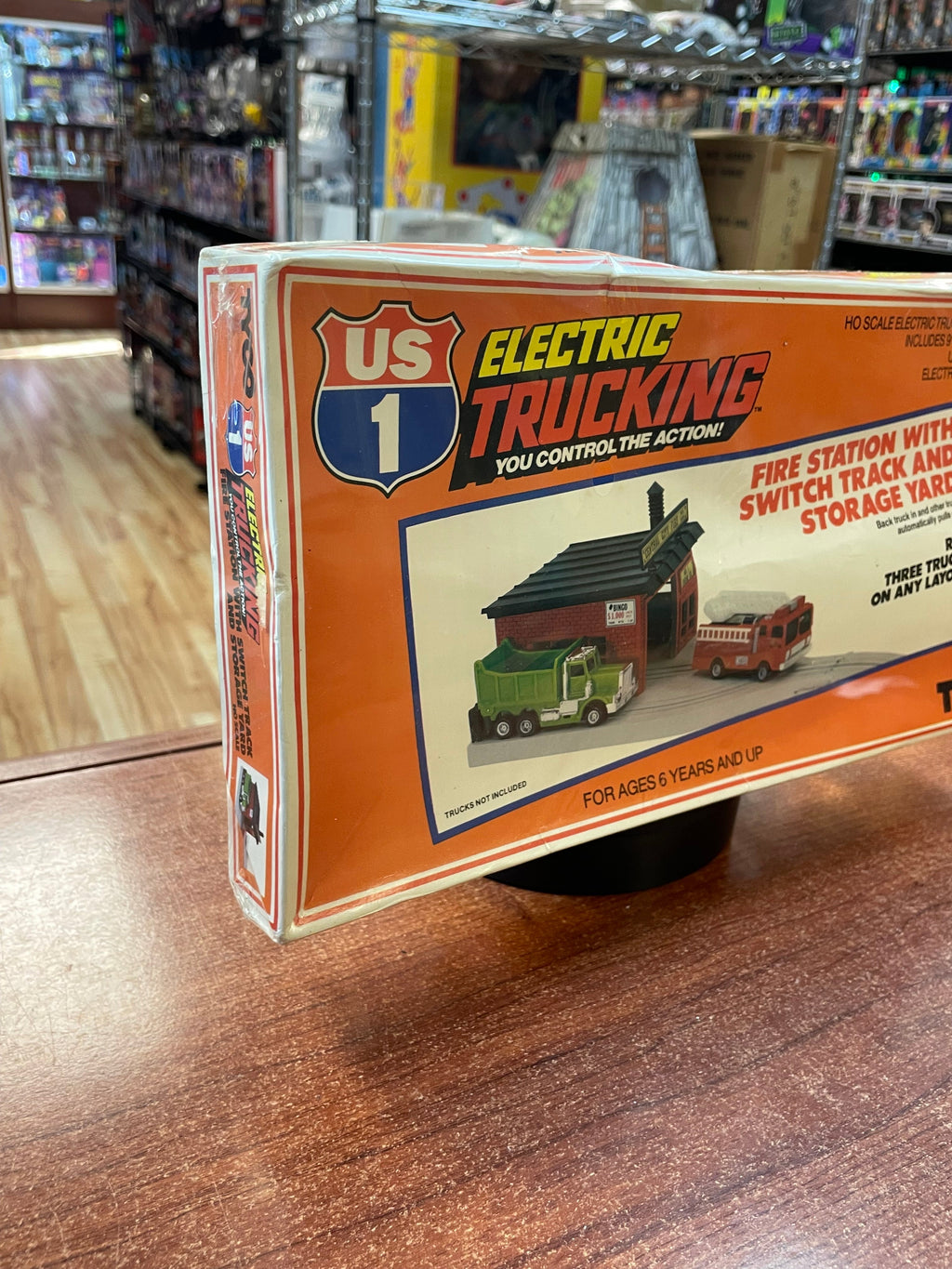 Electric Trucking Fire Station (Vintage Slot Car, TYCO) SEALED product image 3, provided for visual reference and product