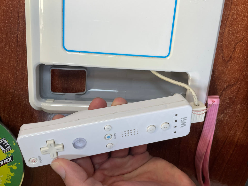 uDraw Game Tablet Studio with Game (Nintendo Wii, Video Games) **TESTED** product image 9, provided for visual reference and