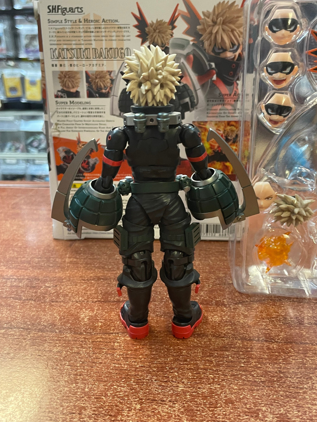 Bakugo -Great Explosion- (SH Figuarts Bandai, My Hero Academia) *COMPLETE* product image 7, provided for visual reference