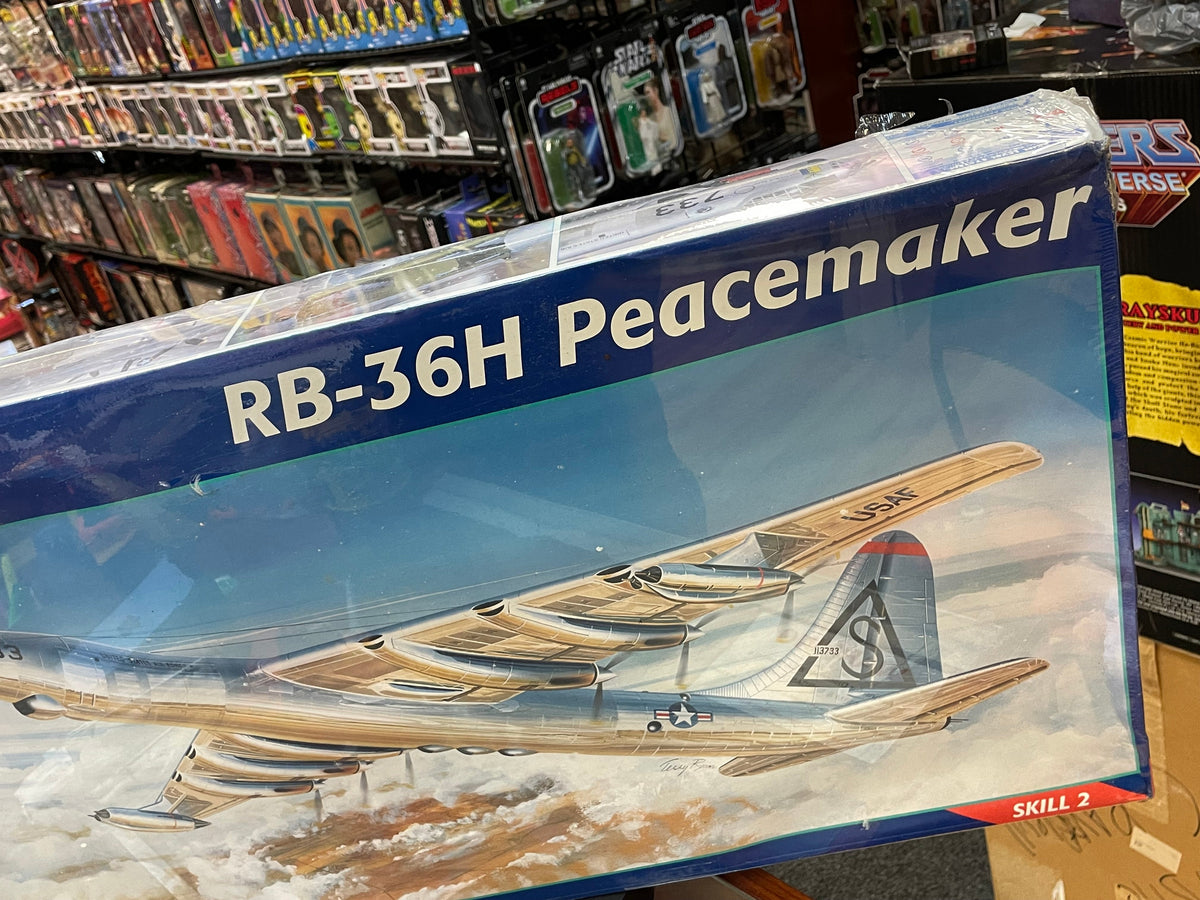 RB-36H Peacemaker Plane 1:72 #85-5710 (Revell Monogram, Model Kit) SEALED product image 2, provided for visual reference and