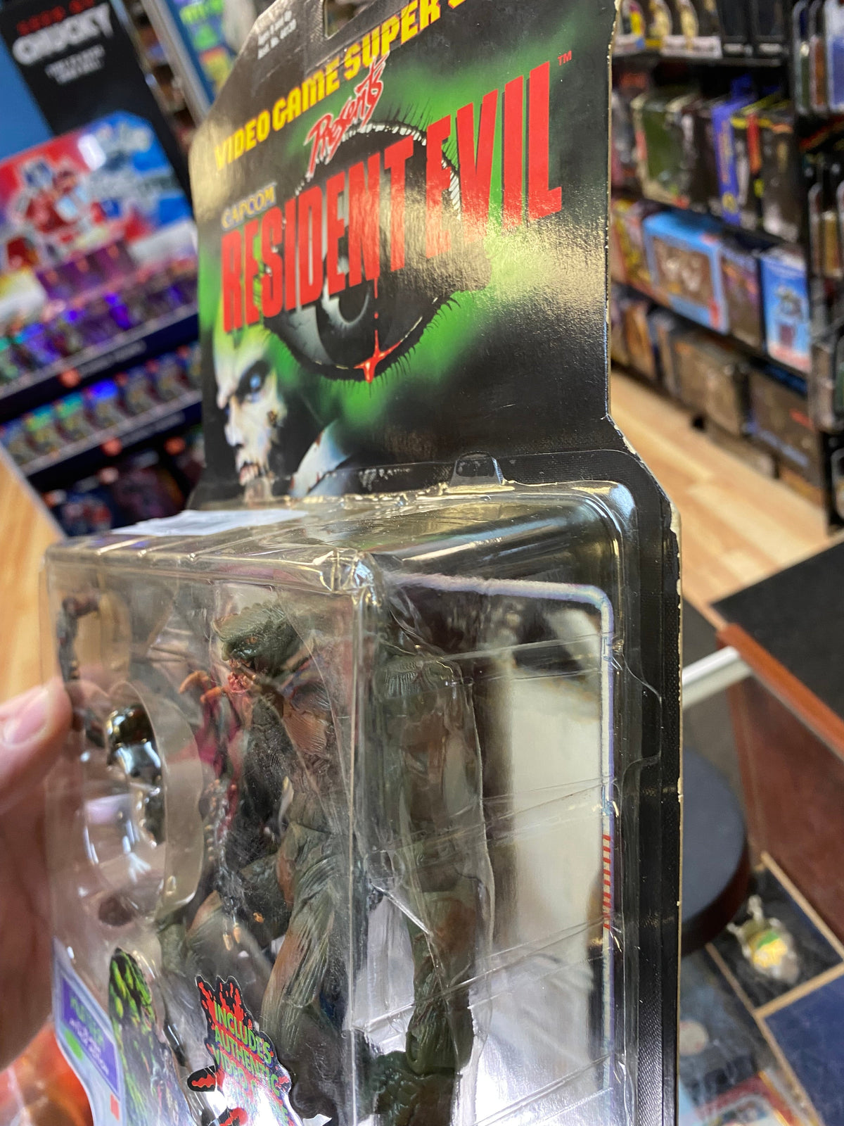 Hunter & Chimera (Vintage Resident Evil, Toybiz) SEALED product image 3, provided for visual reference and product detail