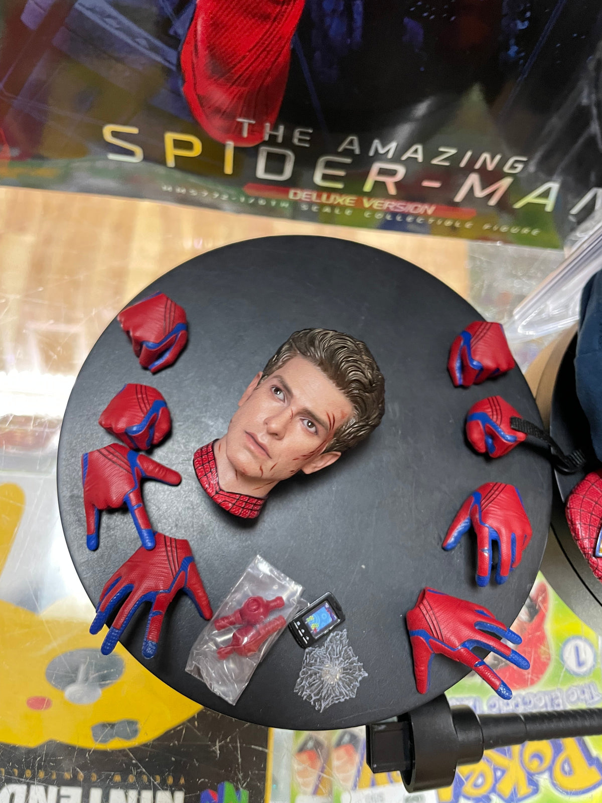 The Amazing Spider-Man Deluxe Version MMS772 (Hot Toys, Marvel Spider-Man) COMPLETE product image 8, provided for visual