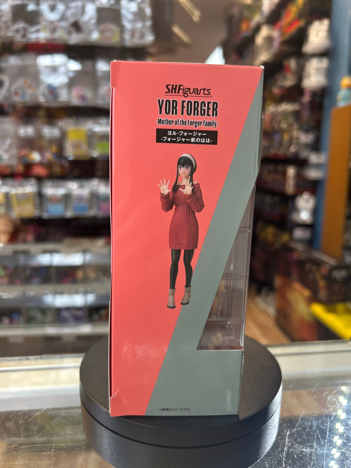 Yor Forger (Bandai SHF,Spy X Family) **SEALED** product image 3, provided for visual reference and product detail review