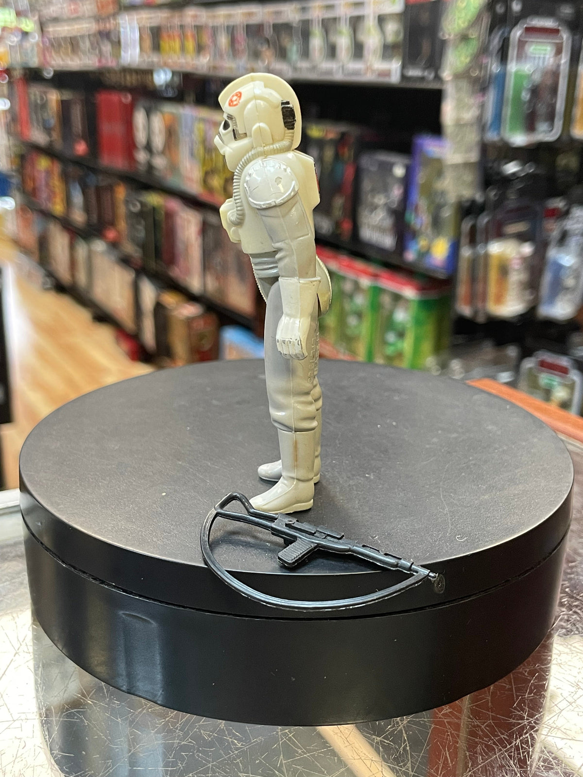 AT AT Driver 7047 (Star Wars Vintage, Kenner) COMPLETE product image 2, provided for visual reference and product detail