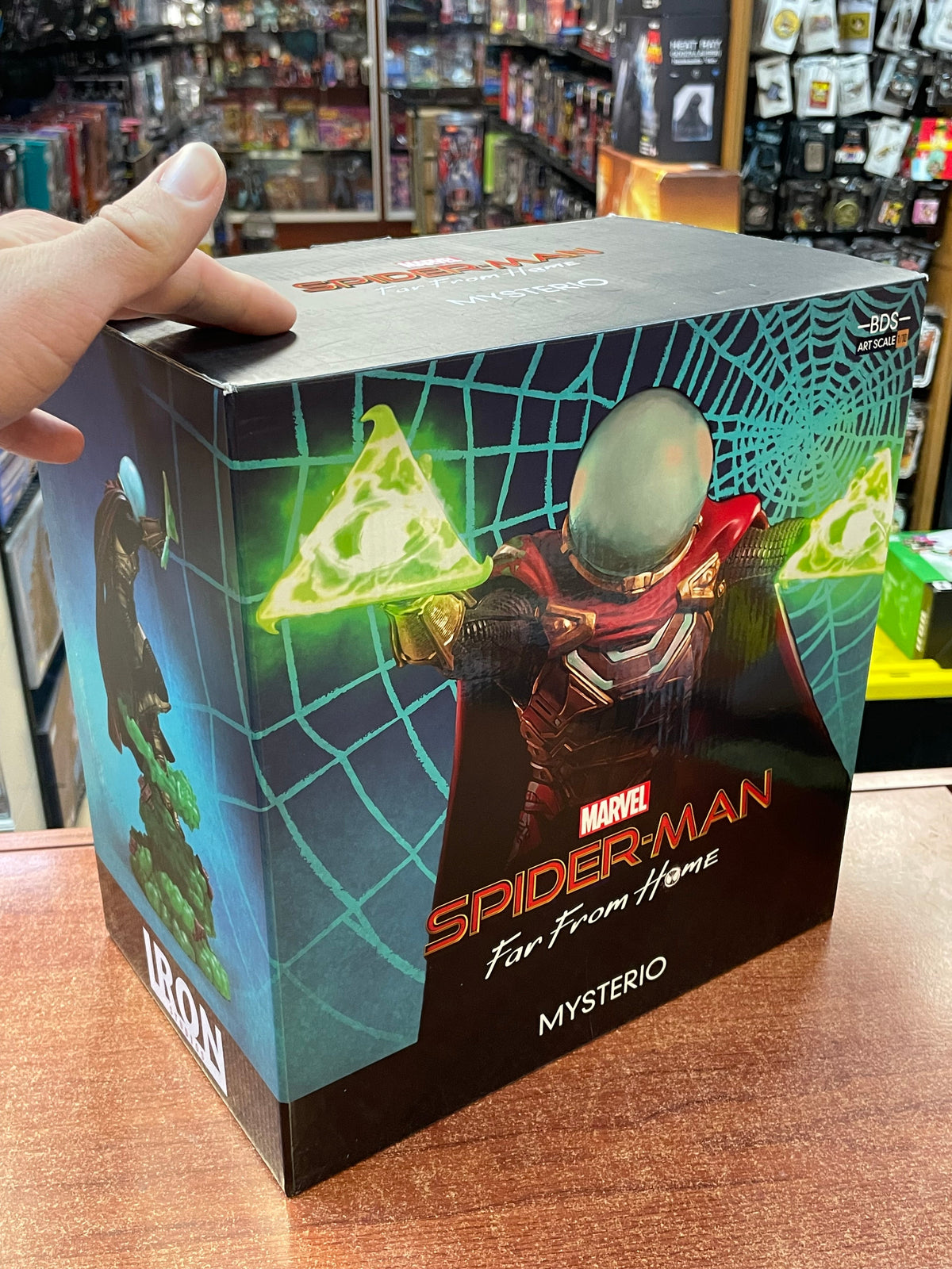 Mysterio BDS Art Scale 1/10 (Marvel Spider-Man Far From Home, Iron Studios) COMPLETE product image 36, provided for visual