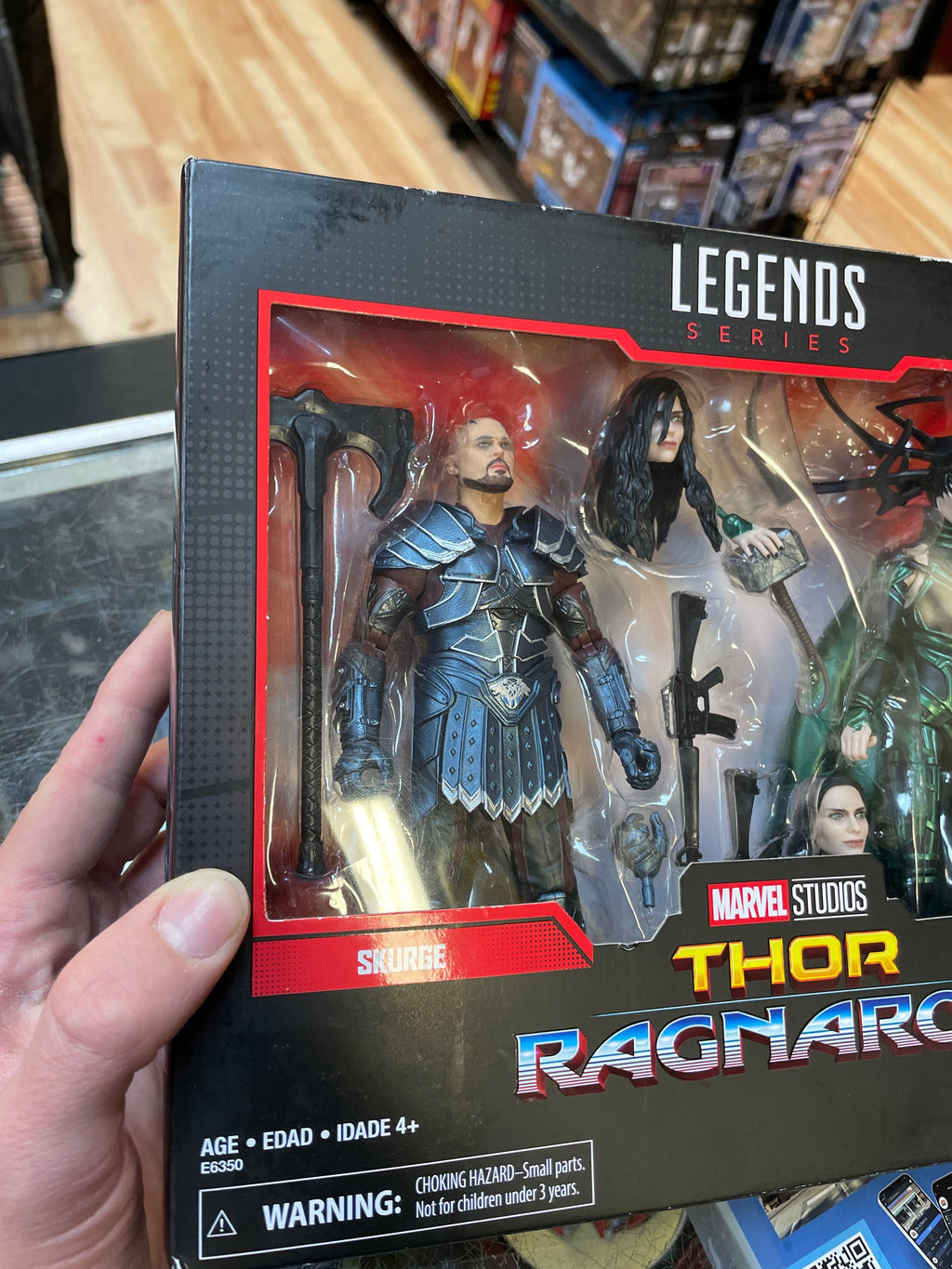 Skurge Marvel’s Hela 2 Pack (Thor Ragnarok, Marvel Legends, Hasbro) SEALED product image 6, provided for visual reference