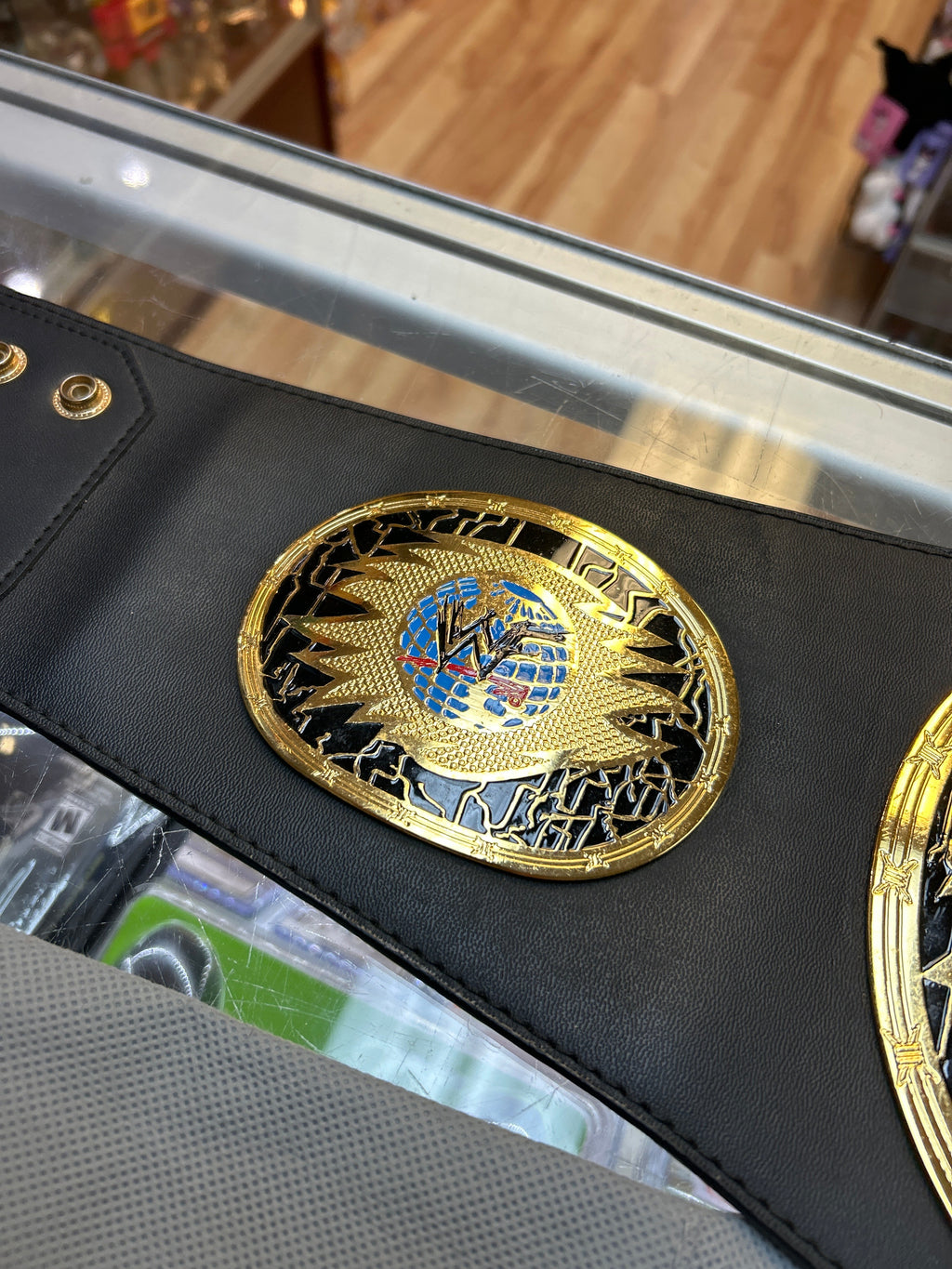 Womans Championship Belt with Bag (Vintage WWF, Figures Toy Company) product image 4, provided for visual reference and
