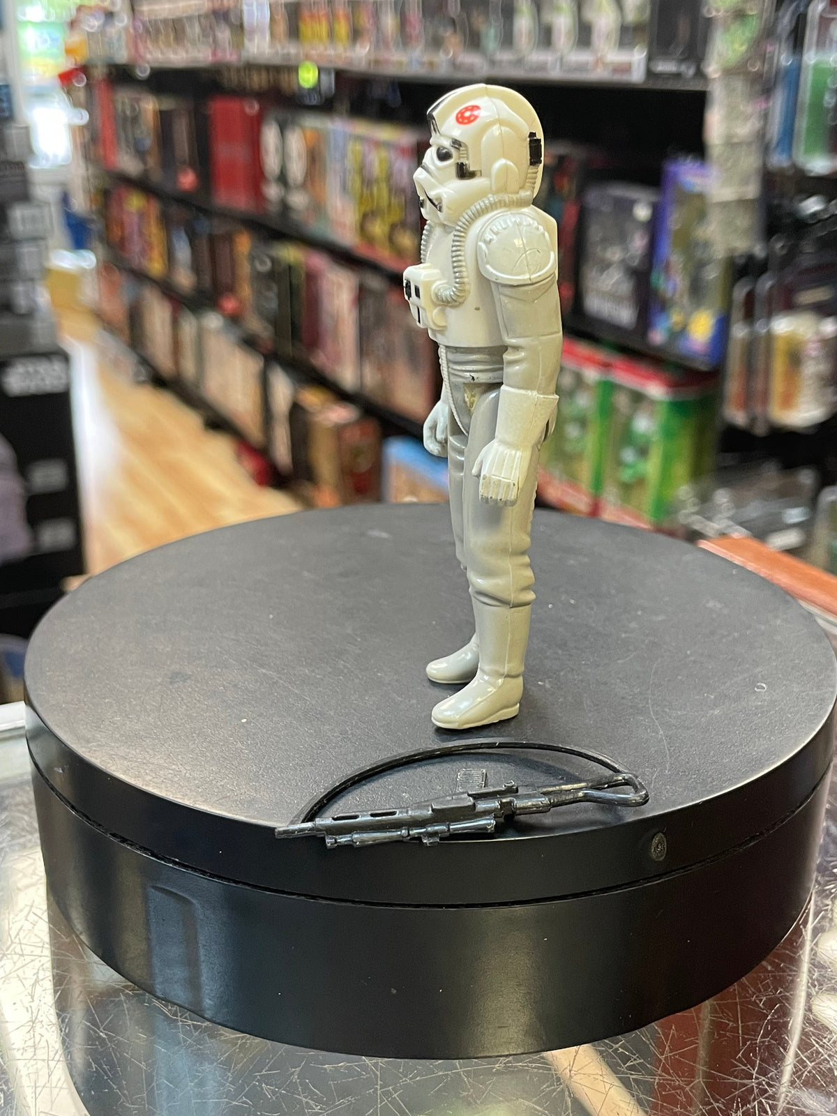 AT AT Driver 7049 (Star Wars Vintage, Kenner) COMPLETE product image 2, provided for visual reference and product detail