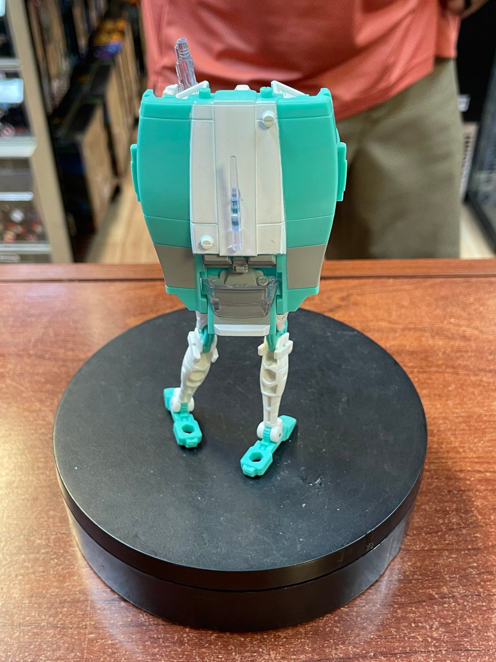 Paradon Medic Acree (Transformers War For Cybertron, Hasbro) **COMPLETE** product image 3, provided for visual reference and