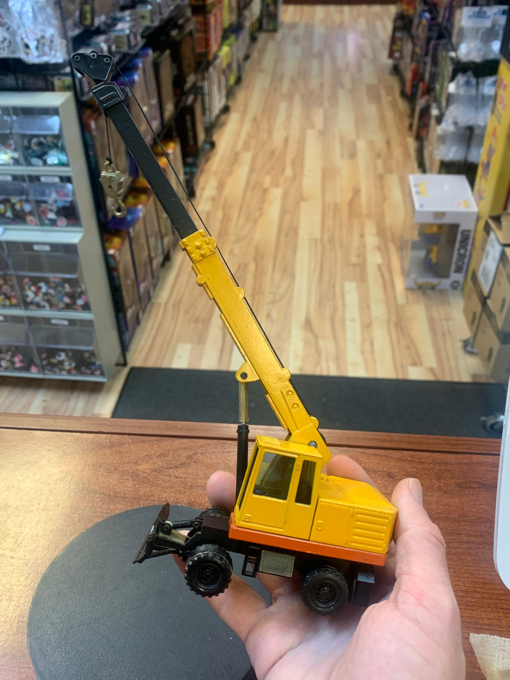 Caterpillar Compact Telescopic Crane 1/70 ( Vintage JOAL, CAT) product image 8, provided for visual reference and product