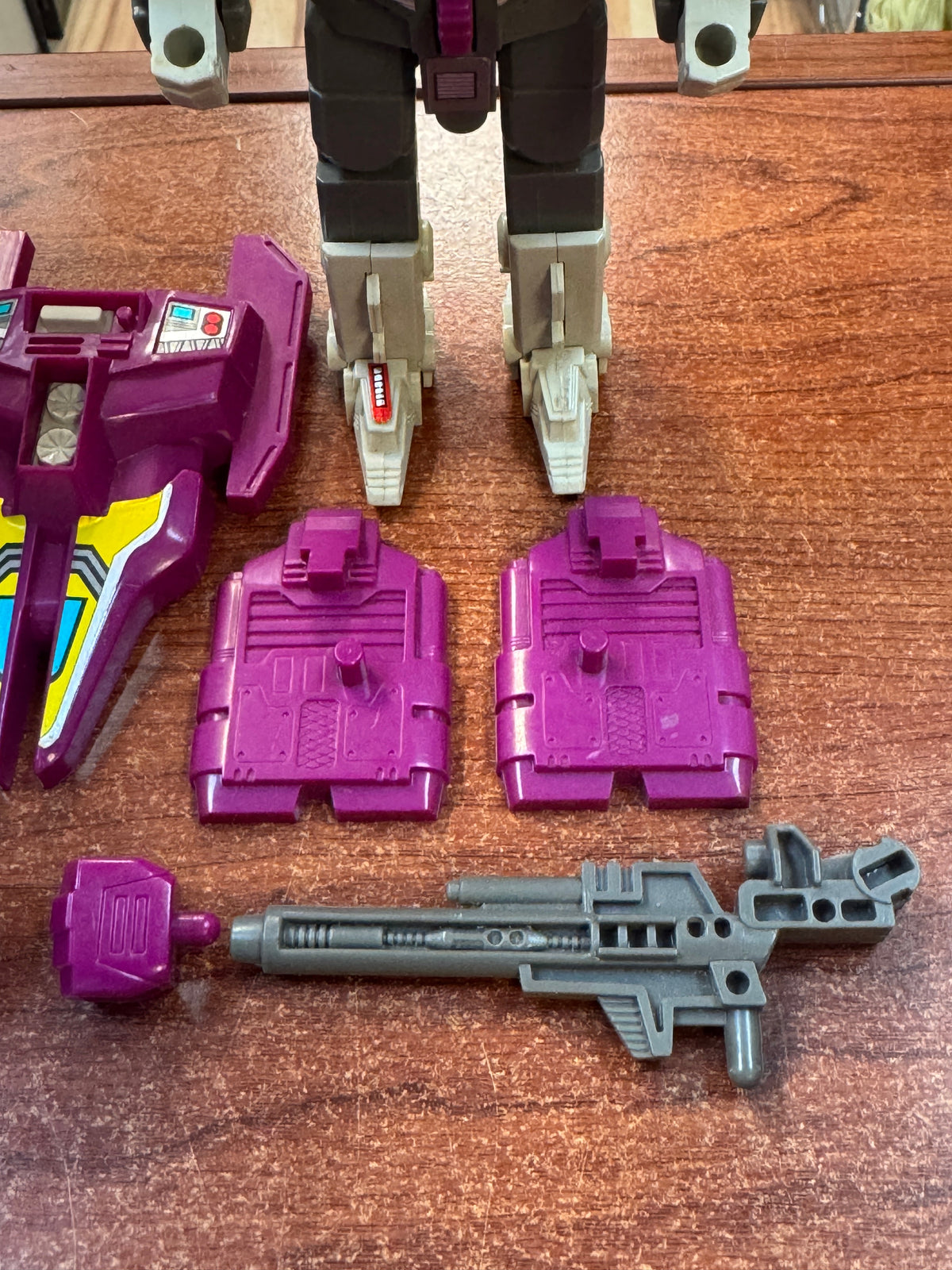 Hun-Gurr Terrorcon (Vintage Transformer G1, Hasbro) **Complete** product image 8, provided for visual reference and product