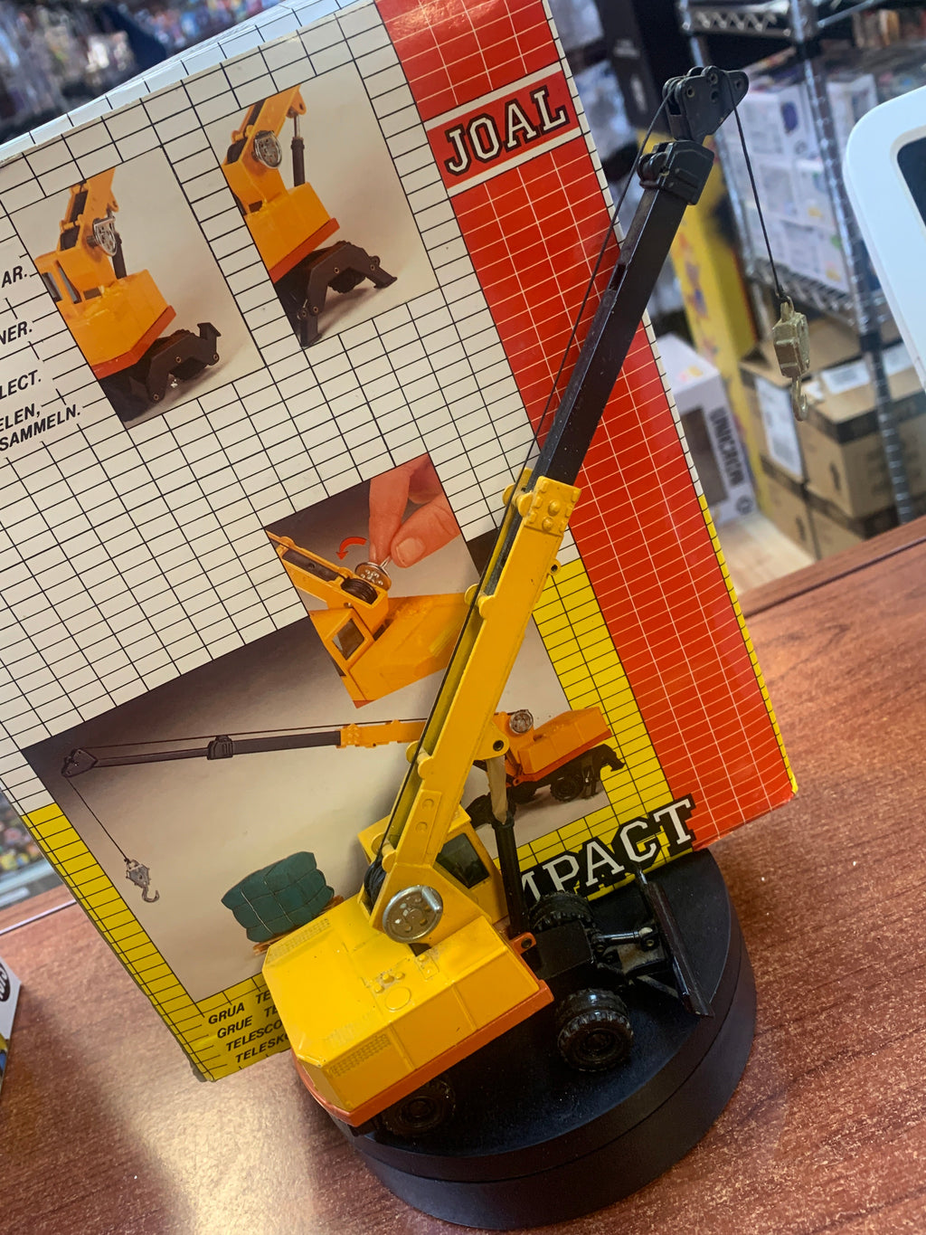 Caterpillar Compact Telescopic Crane 1/70 ( Vintage JOAL, CAT) product image 2, provided for visual reference and product