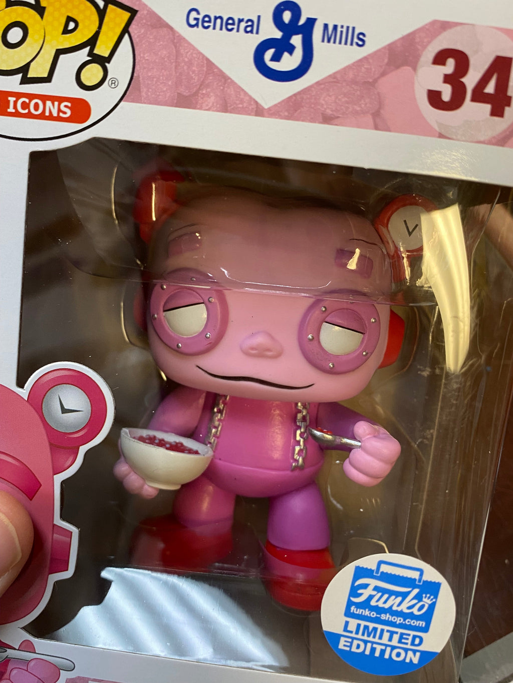 Franken Berry #34 (Funko Pop, Ad Icons) EXCLUSIVE product image 8, provided for visual reference and product detail review