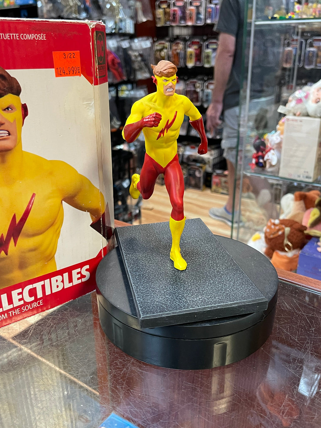Kid Flash 6” Statue (DC Collectibles, DC Direct, The New Teen Titans) COMPLETE product image 3, provided for visual