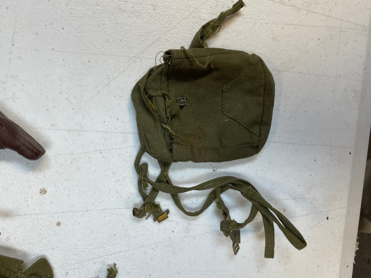 Action Marine with Foot Locker (Vintage 12” GI Joe, Hasbro) **Original** product image 7, provided for visual reference and