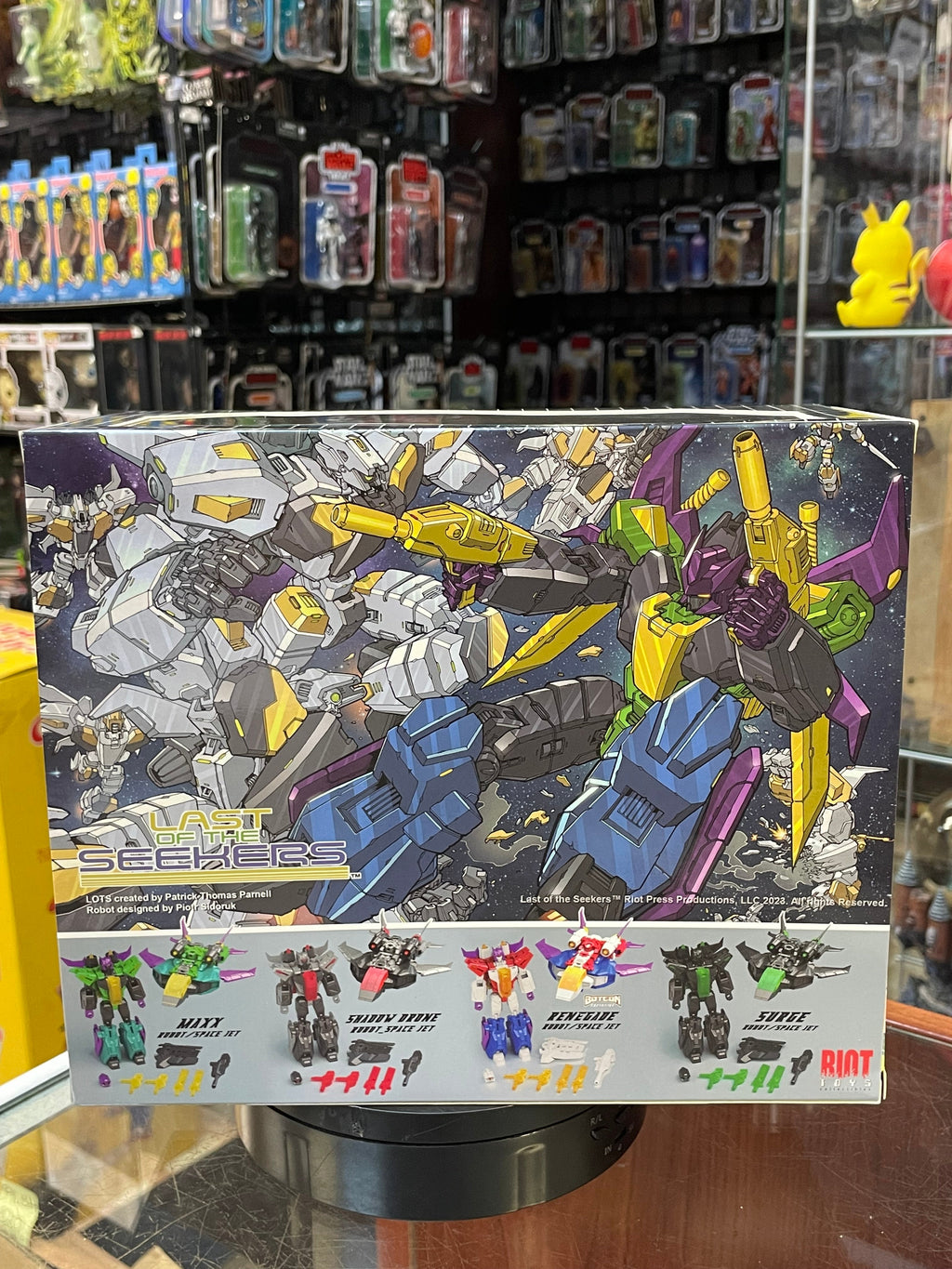 Surge (Last Of The Seekers, Riot Toys, Riot Press) SEALED product image 2, provided for visual reference and product detail