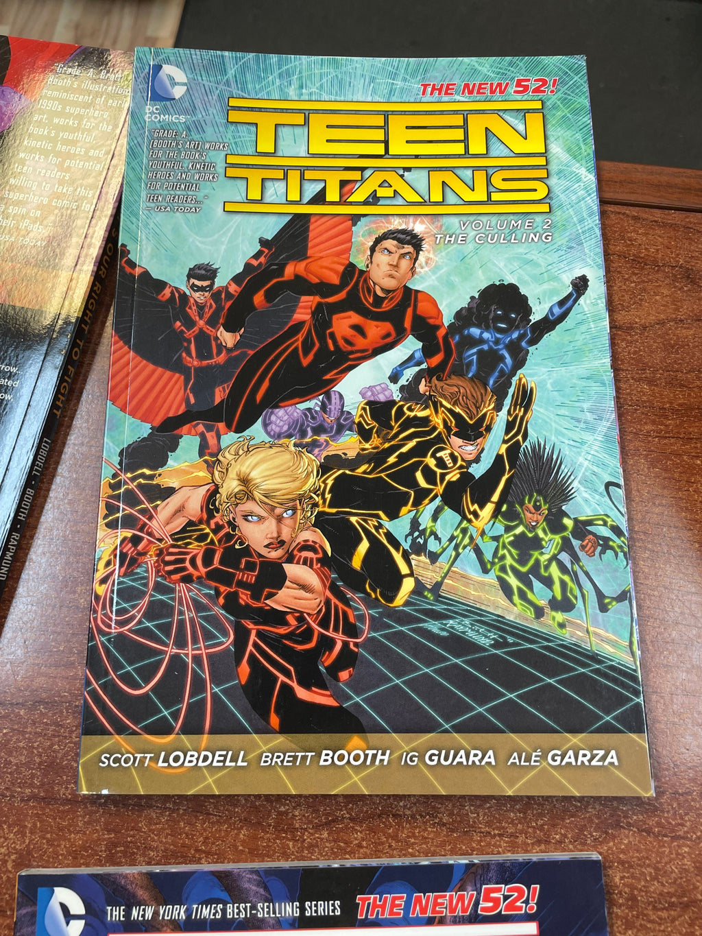 New 52 Teen Titans Vol 1-4 TPB (DC Universe, Comics) product image 5, provided for visual reference and product detail review