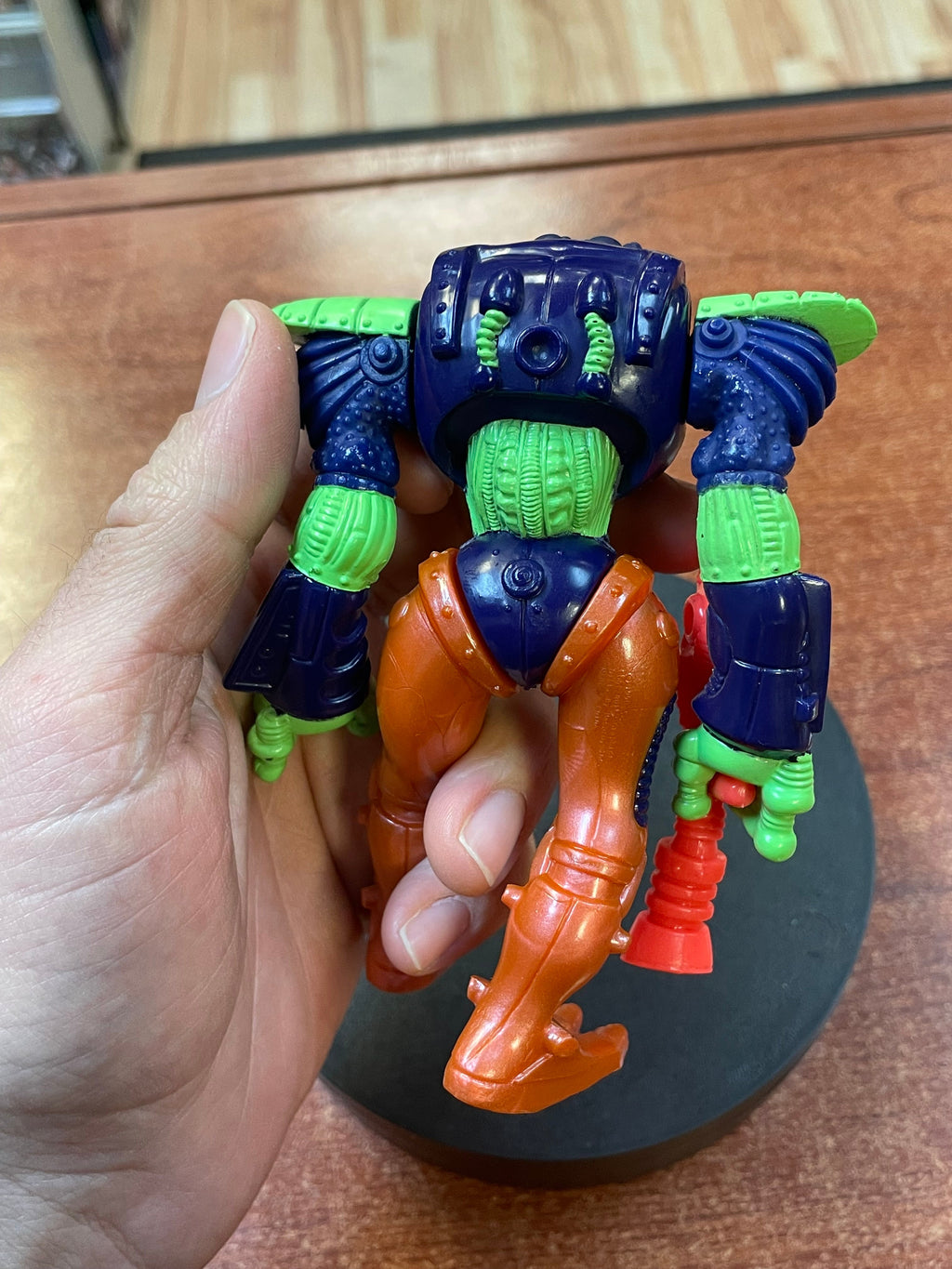 Toadborg (Vintage Bucky O'Hare, Playmates) COMPLETE product image 7, provided for visual reference and product detail review