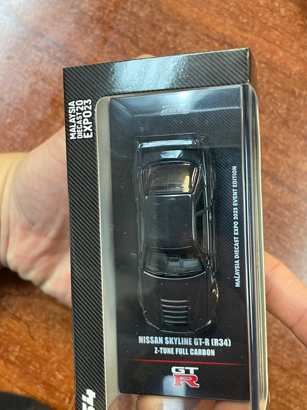 Nissan Skyline GT-R R34 Full Carbon Black (Inno64, Diecast ) **EXCLUSIVE** (Copy) product image 5, provided for visual
