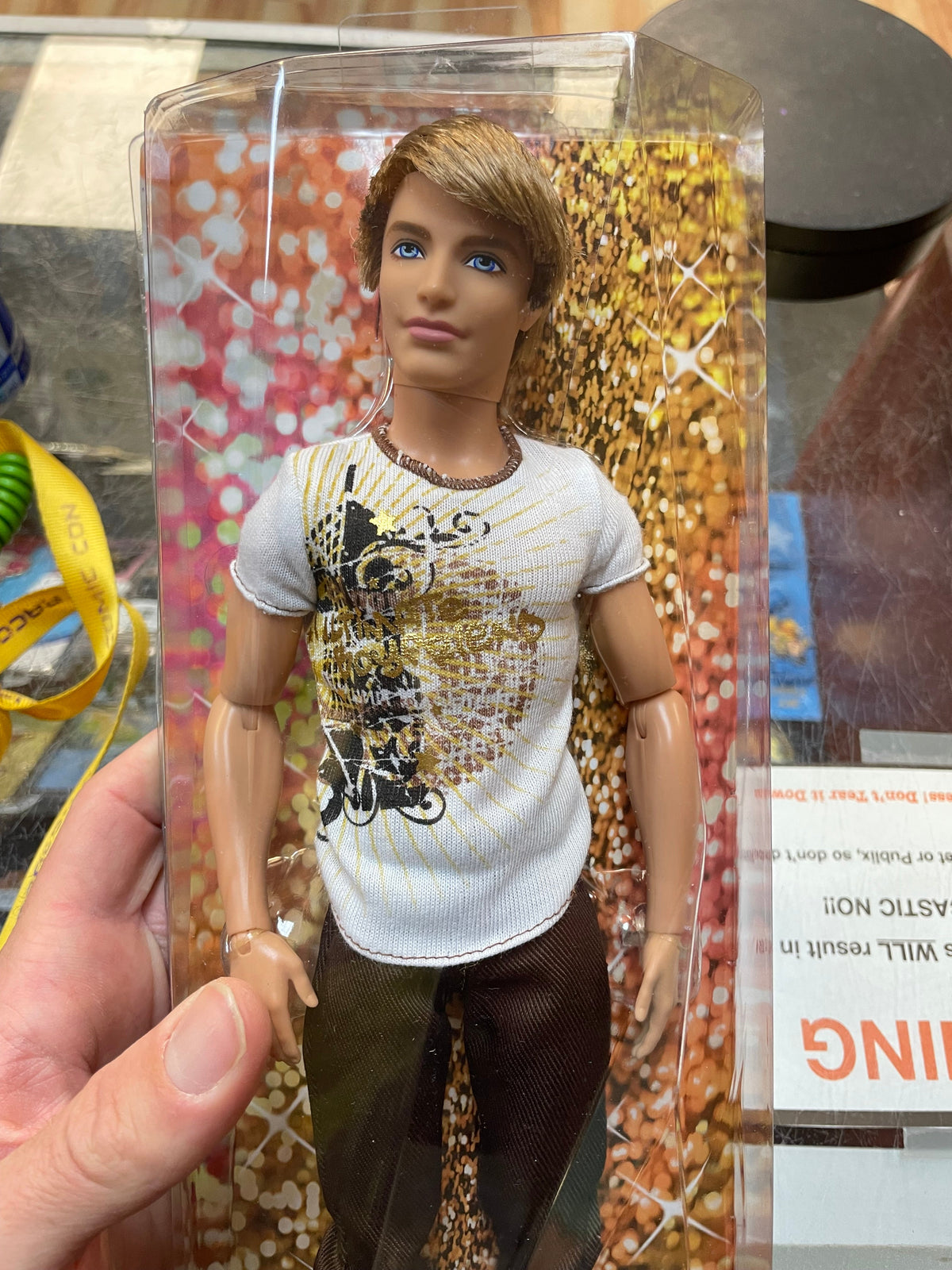 Ultimate Boyfriend Ken #Y7493 (Barbie Fashionistas, Mattel) **SEALED** product image 5, provided for visual reference and
