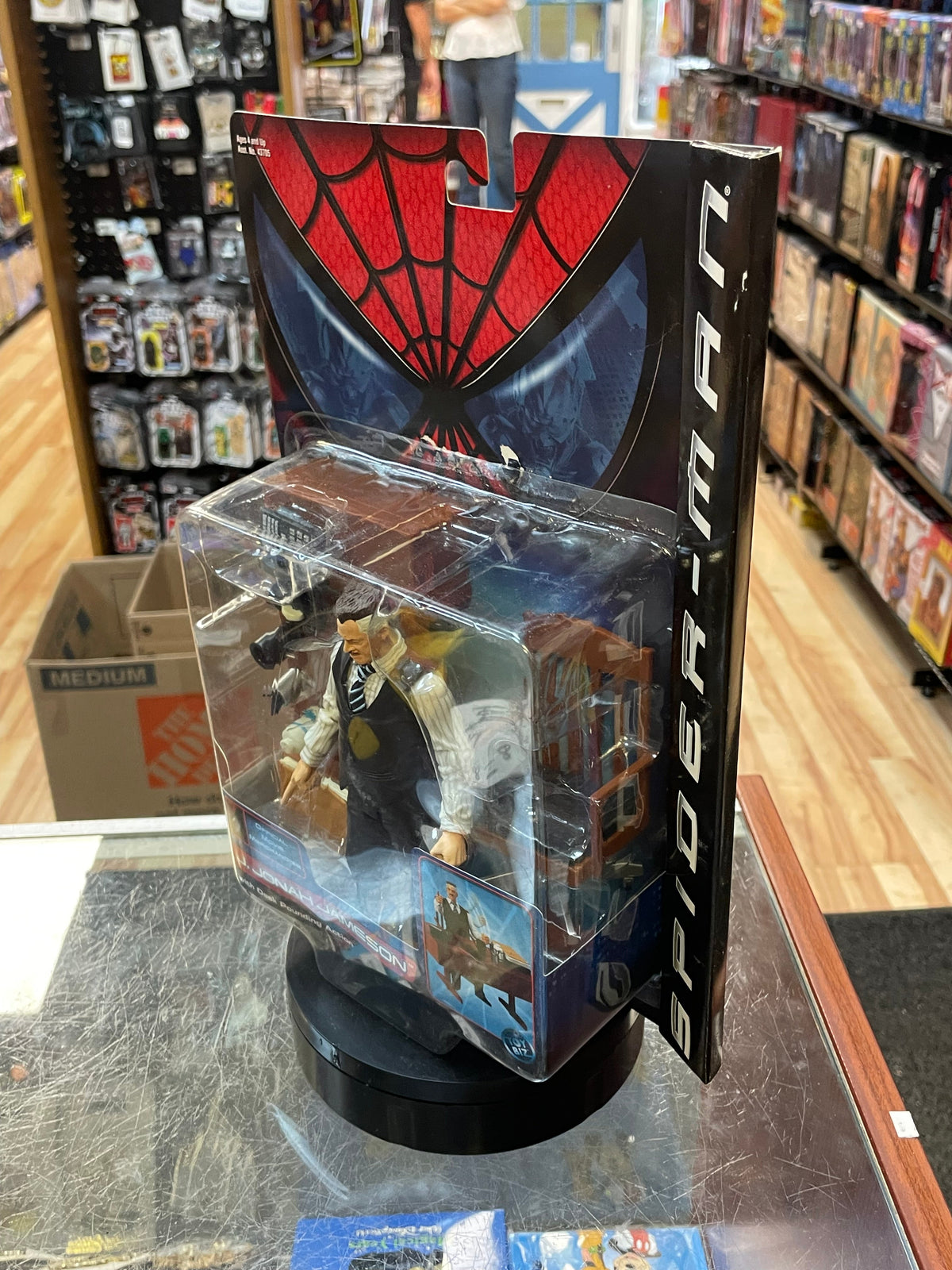 J. Jonah Jameson Series 1 (Vintage Spider-Man, Toy Biz) SEALED product image 2, provided for visual reference and product
