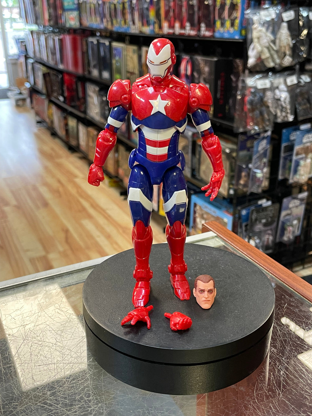 Iron Patriot 85th Anniversary (Marvel Legends, Hasbro) INCOMPLETE product image 1, provided for visual reference and product