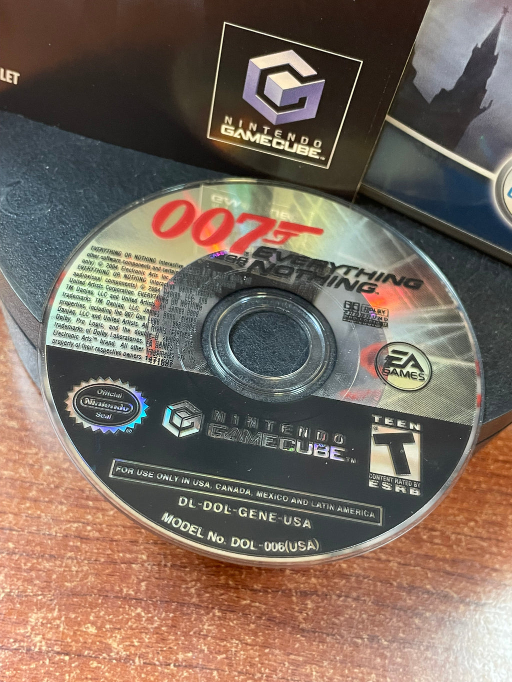007 Everything Or Nothing (Nintendo Gamecube, EA Games, Video Game) **TESTED** product image 5, provided for visual