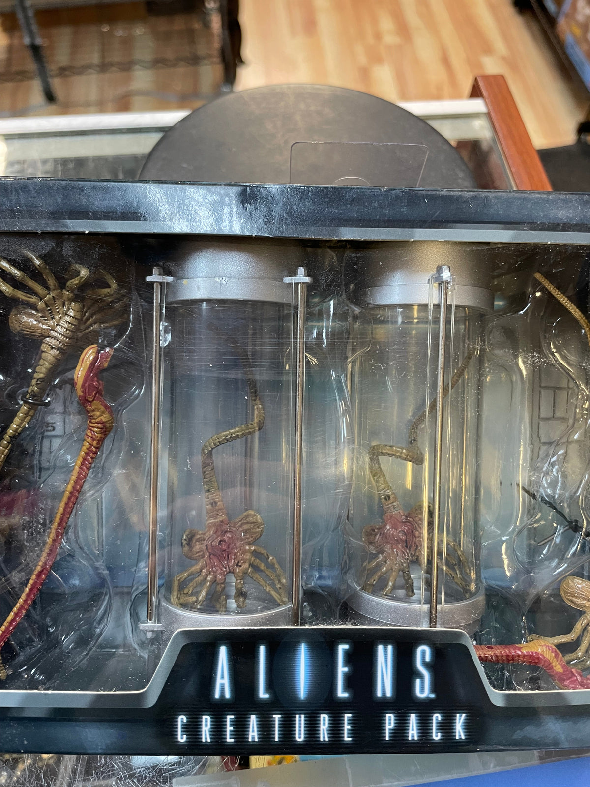 Creature Pack (NECA, Aliens) **SEALED** product image 3, provided for visual reference and product detail review
