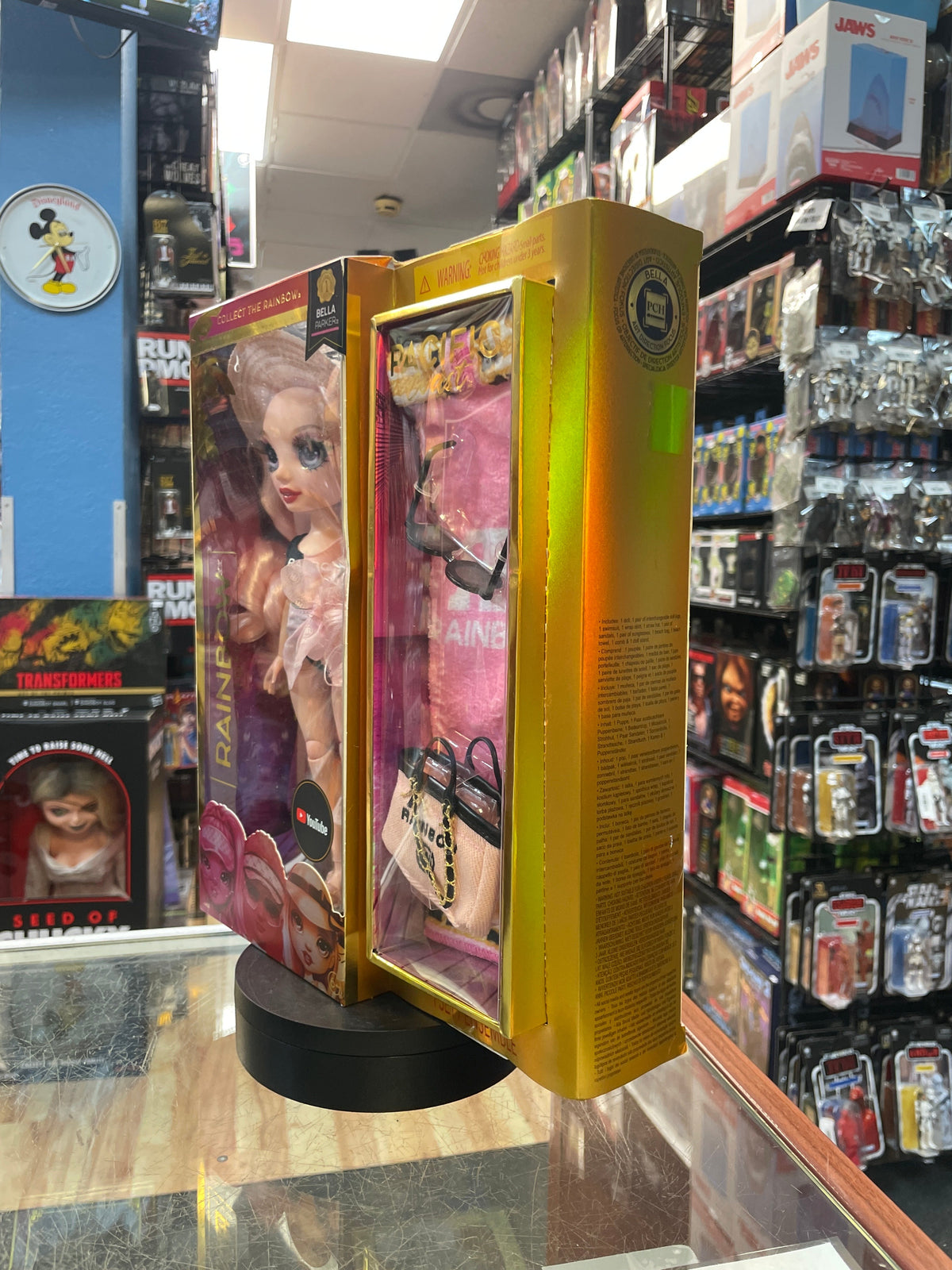 Bella Parker Pacific Coast (Rainbow High, MGA Entertainment) NEW product image 6, provided for visual reference and product