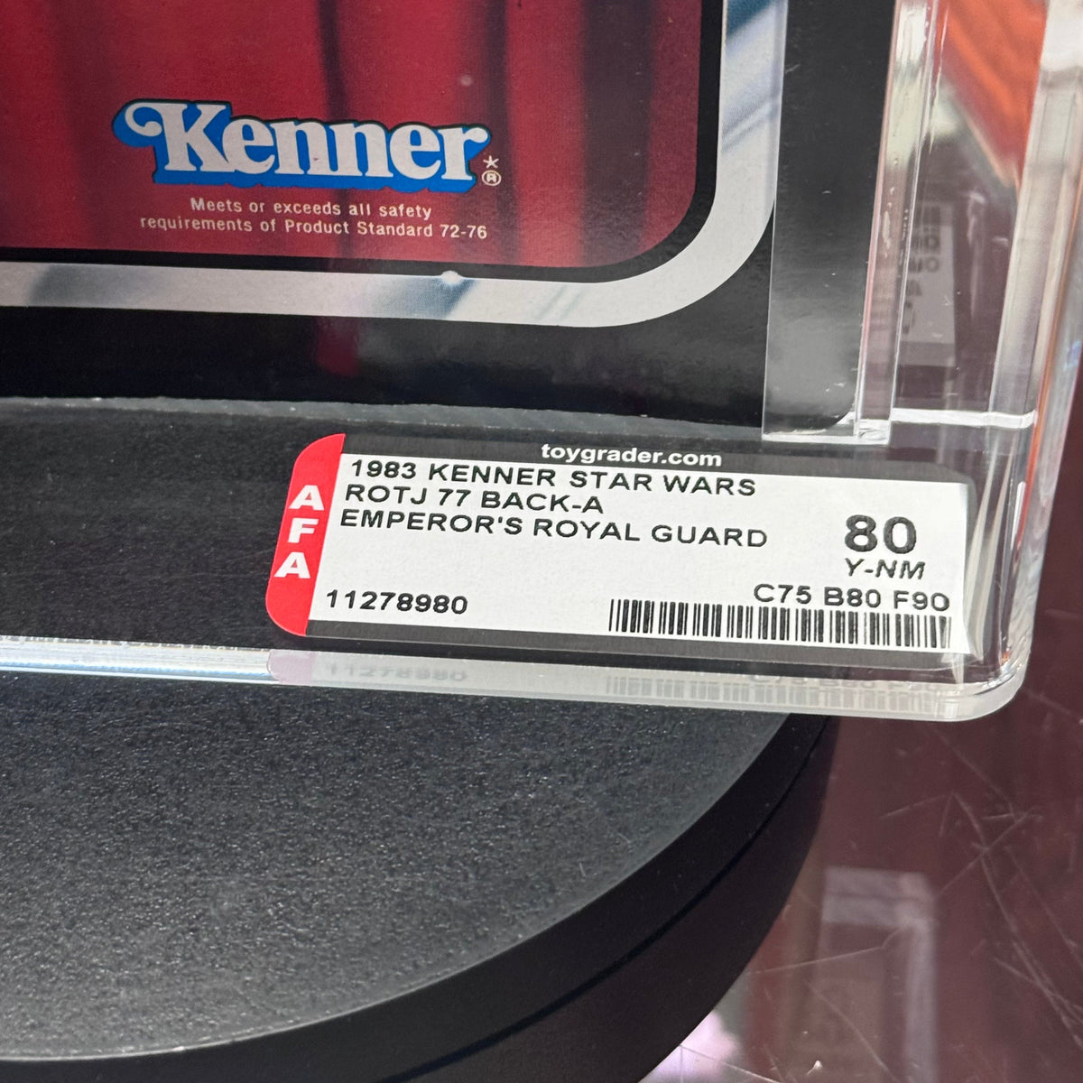 Emperors Royal Guard ROTJ 77A (Vintage Star Wars, Kenner) **AFA Graded 80Y** product image 6, provided for visual reference