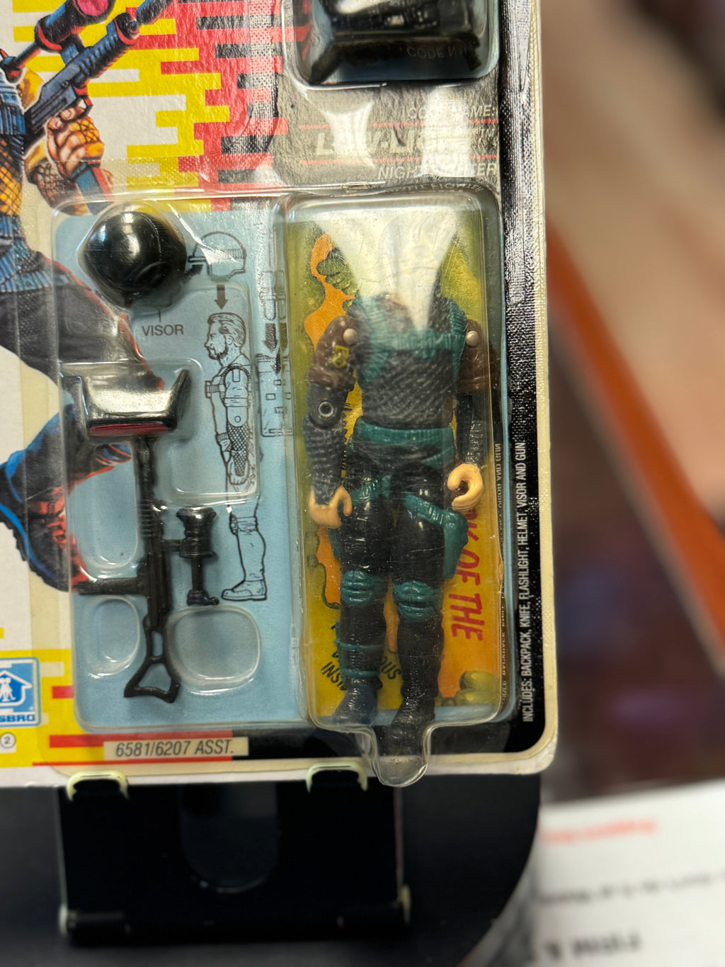 Low Light V3 3641 (Vintage GI Joe, Hasbro) SEALED product image 5, provided for visual reference and product detail review