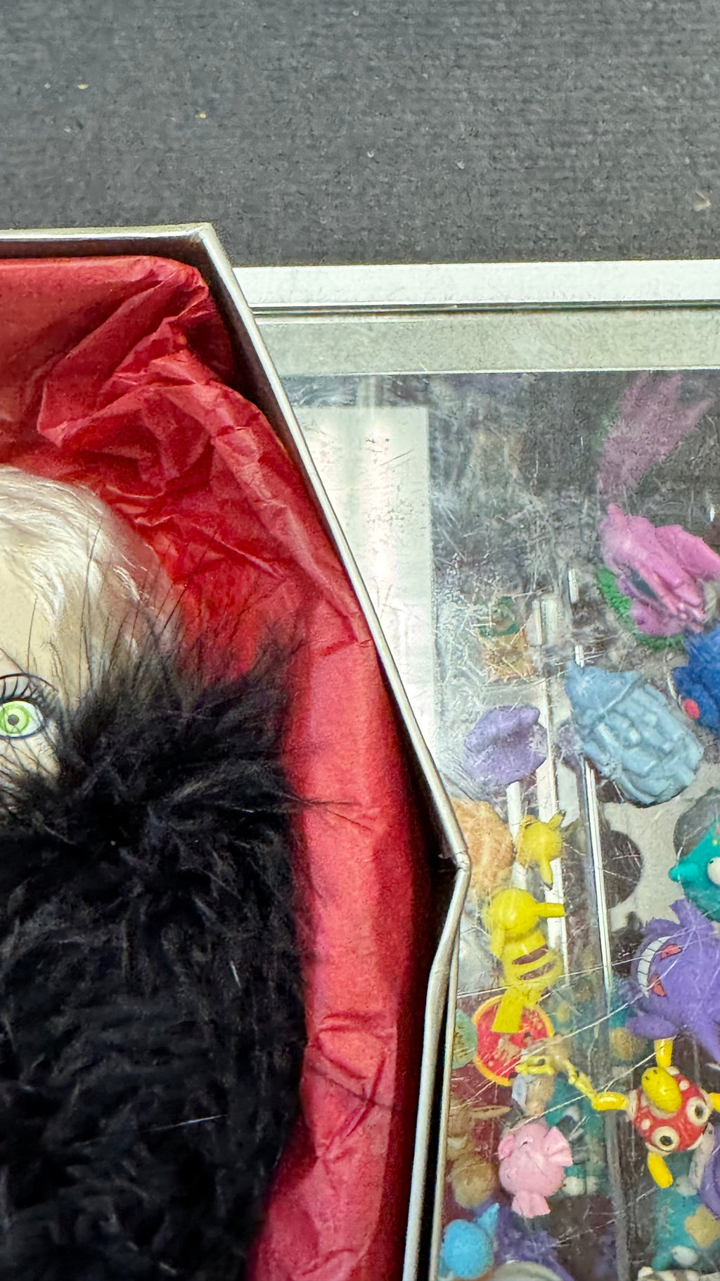 Cruella Girl (Living Dead Dolls LDD, Vintage Mezco) OPEN BOX product image 9, provided for visual reference and product