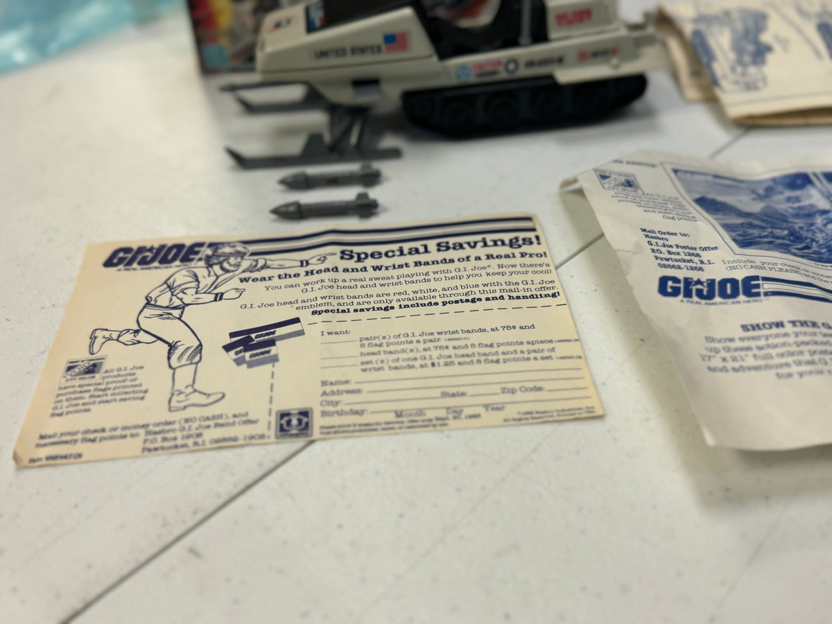 Polar Battle Bear Skimobile (Vintage GI Joe, Hasbro) COMPLETE WITH BOX product image 3, provided for visual reference and
