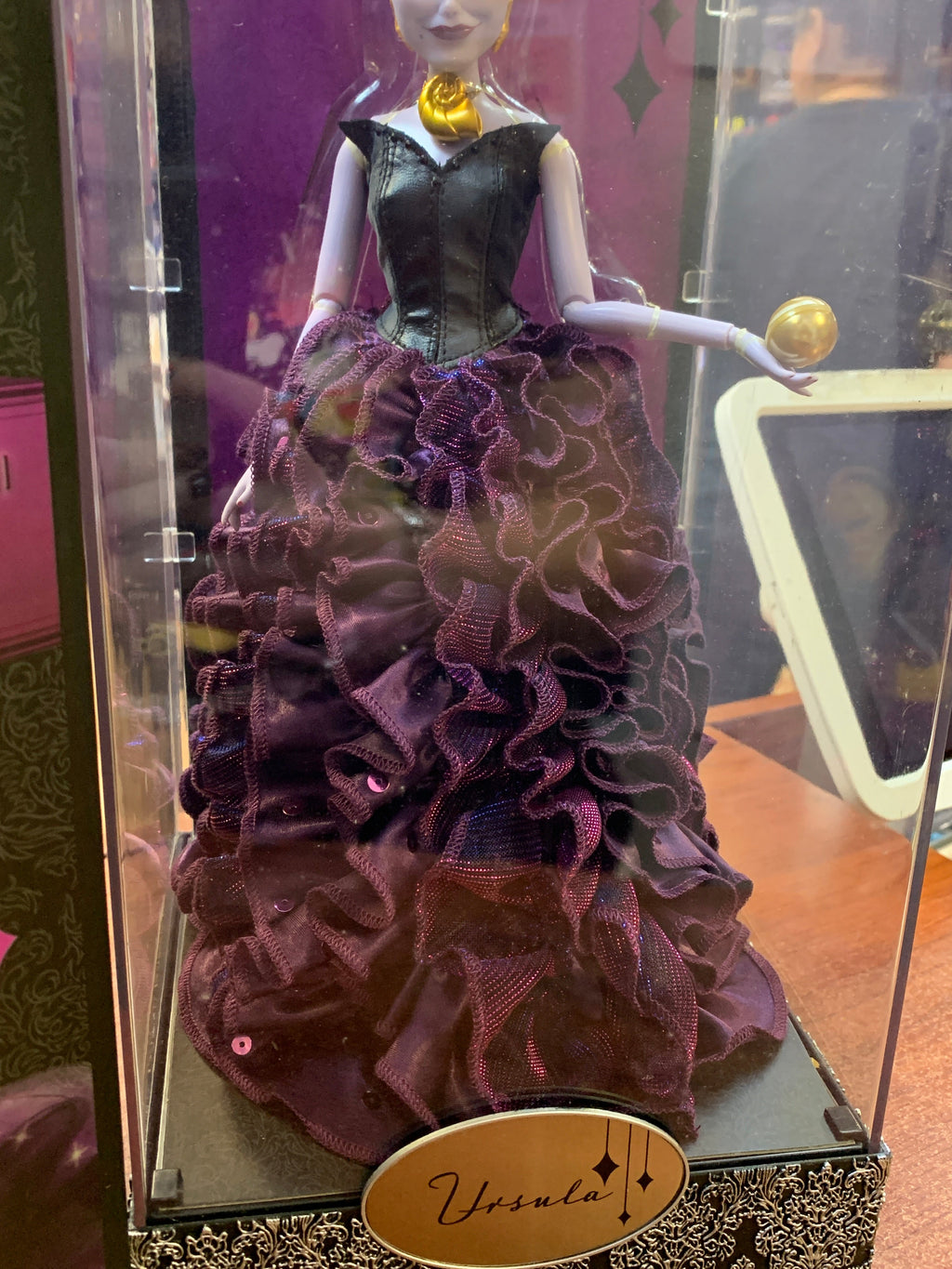 Stylish Sea Witch Ursula (Walt Disney World, Designer Collection) NEW product image 4, provided for visual reference and